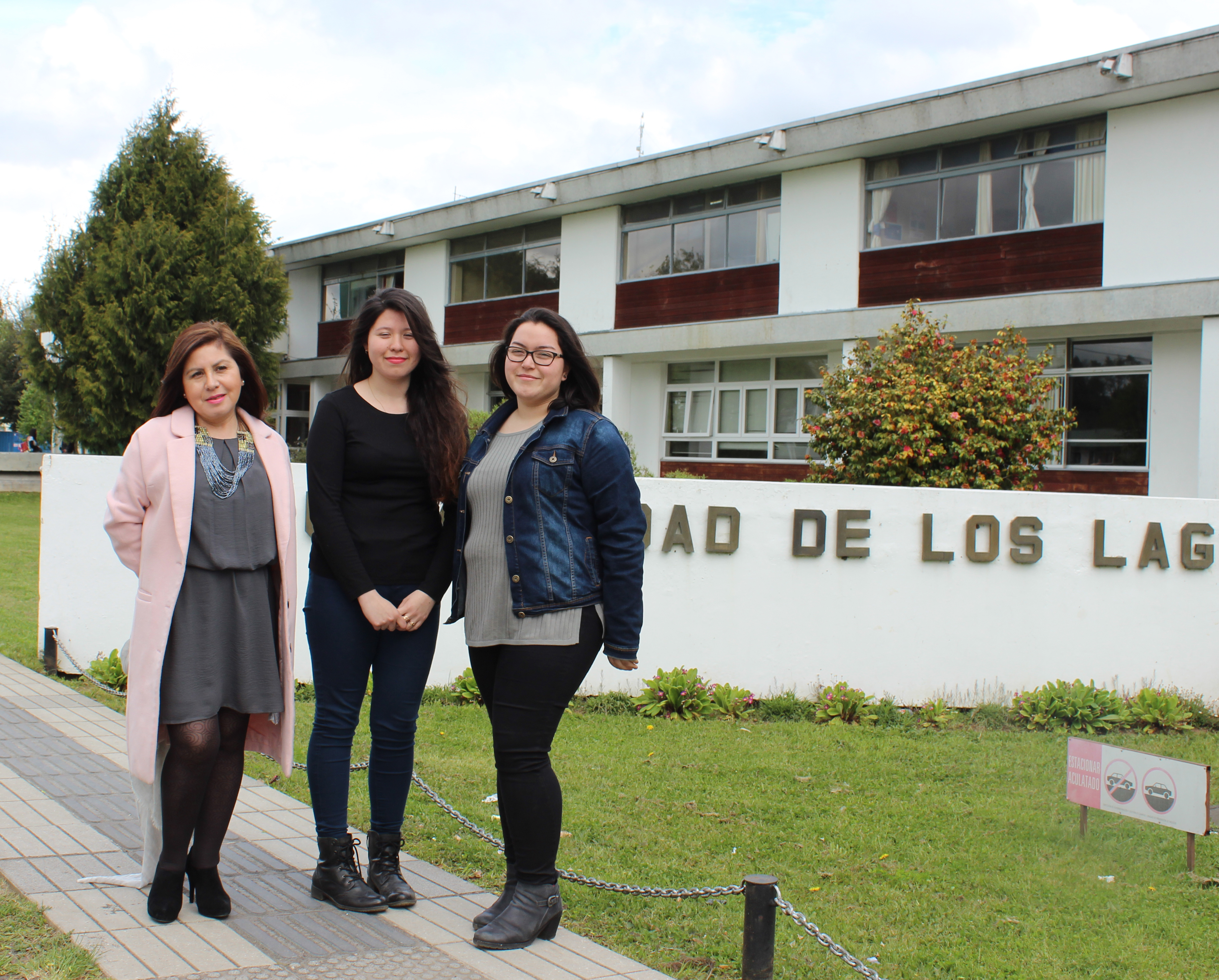 Estudiantes de Pedagogía en Inglés y Traducción realizarán pasantía en Reino Unido