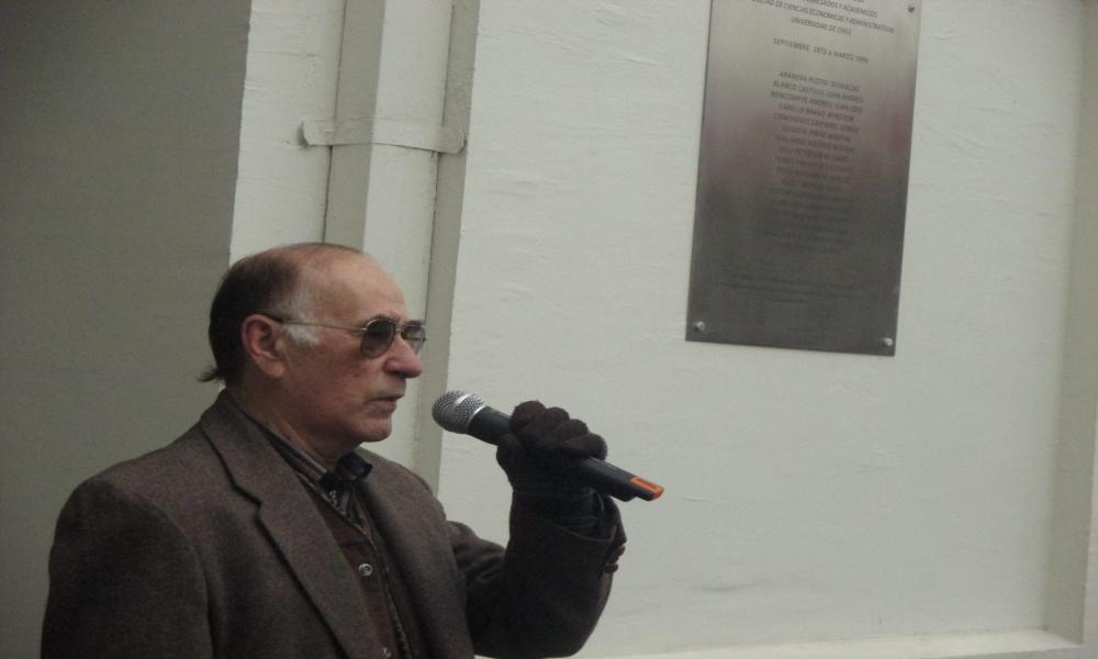 ULagos rindió homenaje a estudiantes y funcionarios de la U. de Chile asesinados en República 517 durante la dictadura