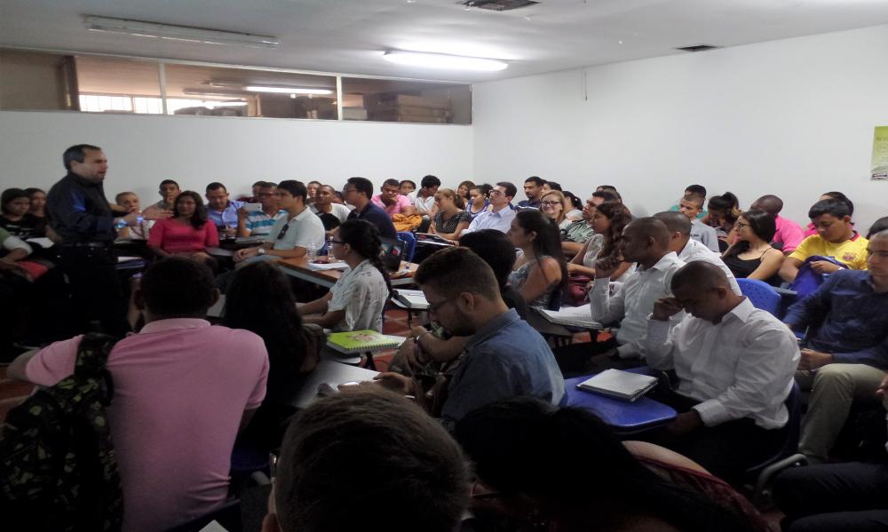 Investigador de la Universidad de Los Lagos dicta conferencias en la Universidad del Atlántico de Colombia
