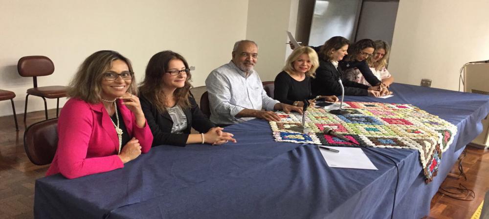 Directora Académica de la Sede Santiago expuso sobre inclusión social en seminario realizado en Brasil