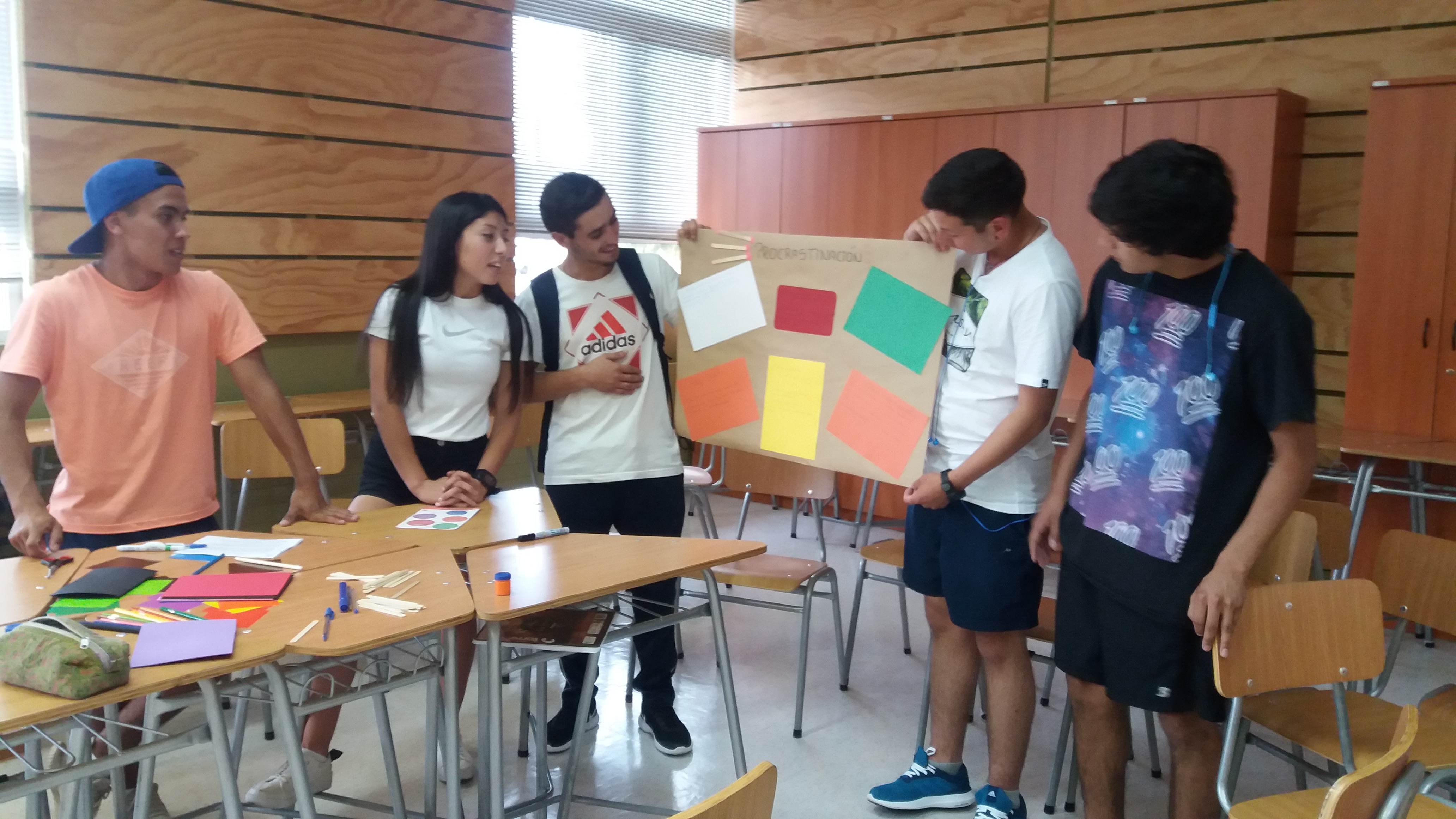 Estudiantes tutores y formación integral para una trayectoria formativa exitosa