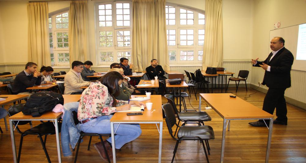 Sede Santiago conformó Comités de Autoevaluación de carreras
