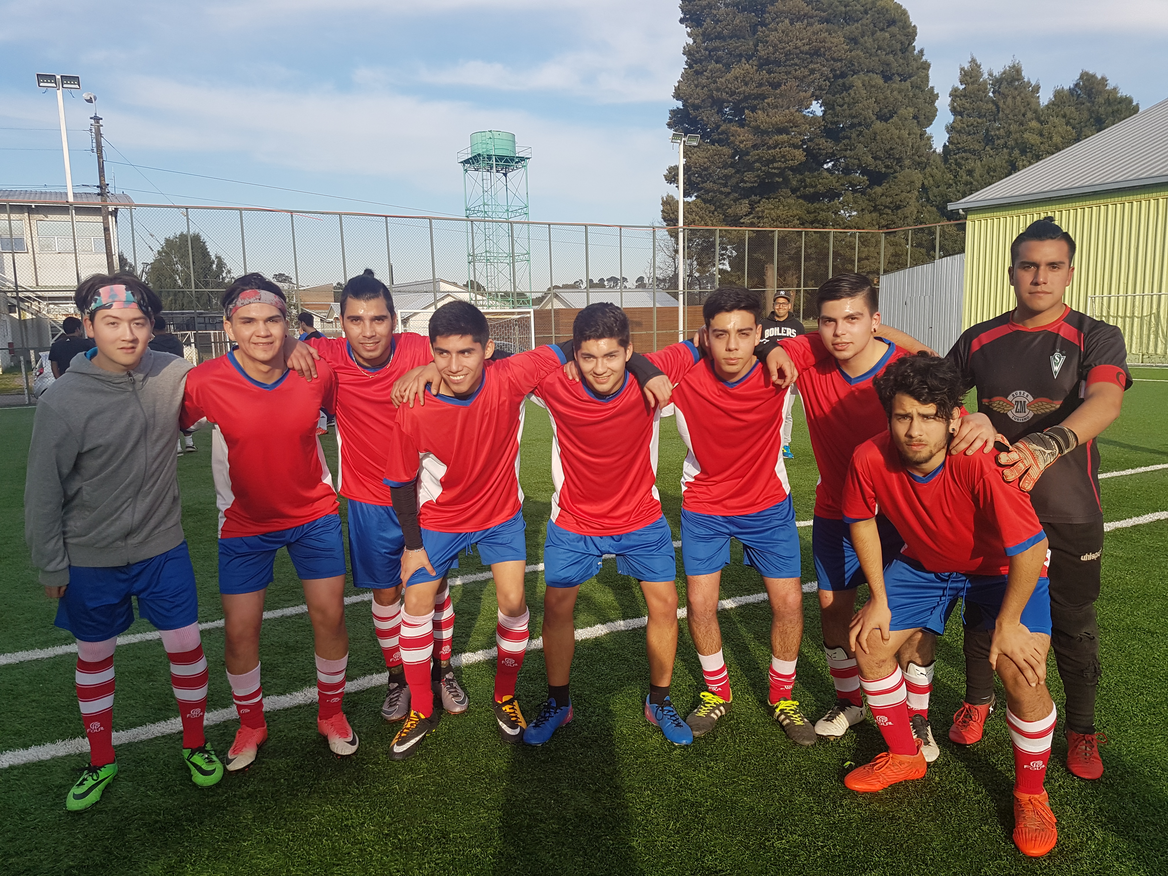 Estudiantes participan activamente en el aniversario de la ULagos