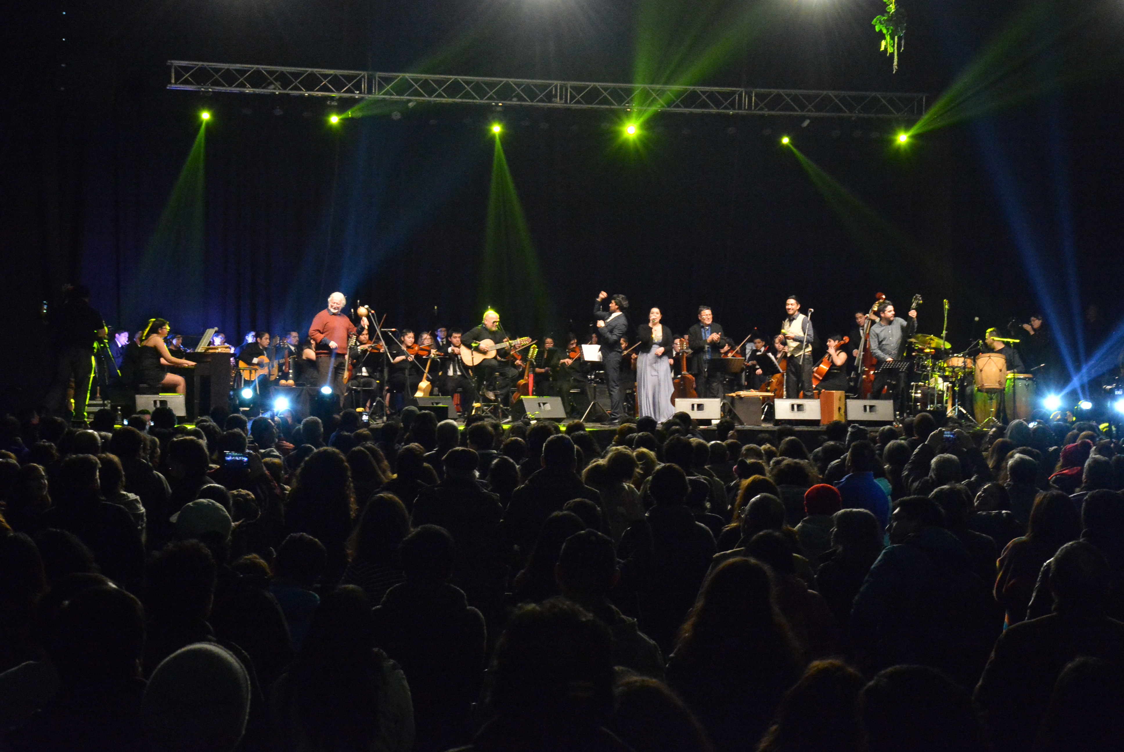 4.500 personas celebraron 25° aniversario de la Universidad de Los Lagos Con Inti Illimani Histórico
