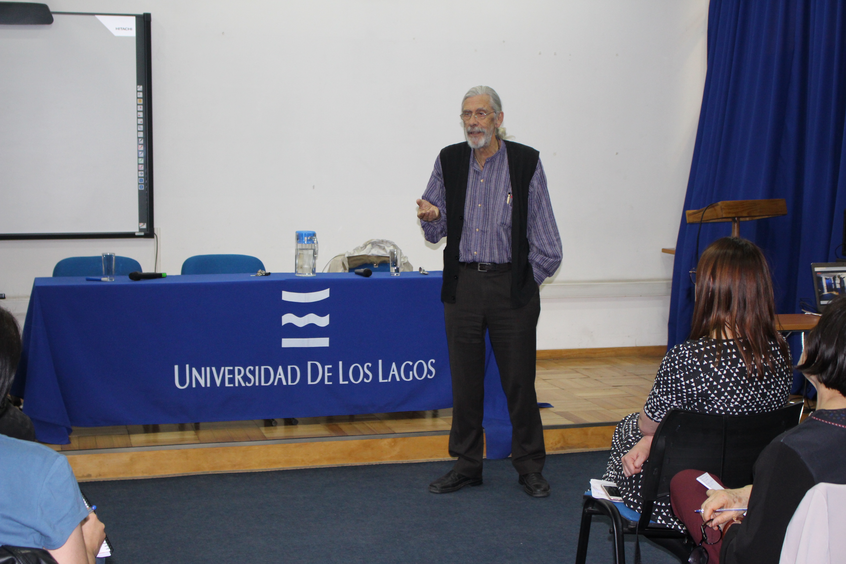 Participación activa del público destacó en encuentros organizados por el CEDER ULagos y Arteduca “Repensando el sur”