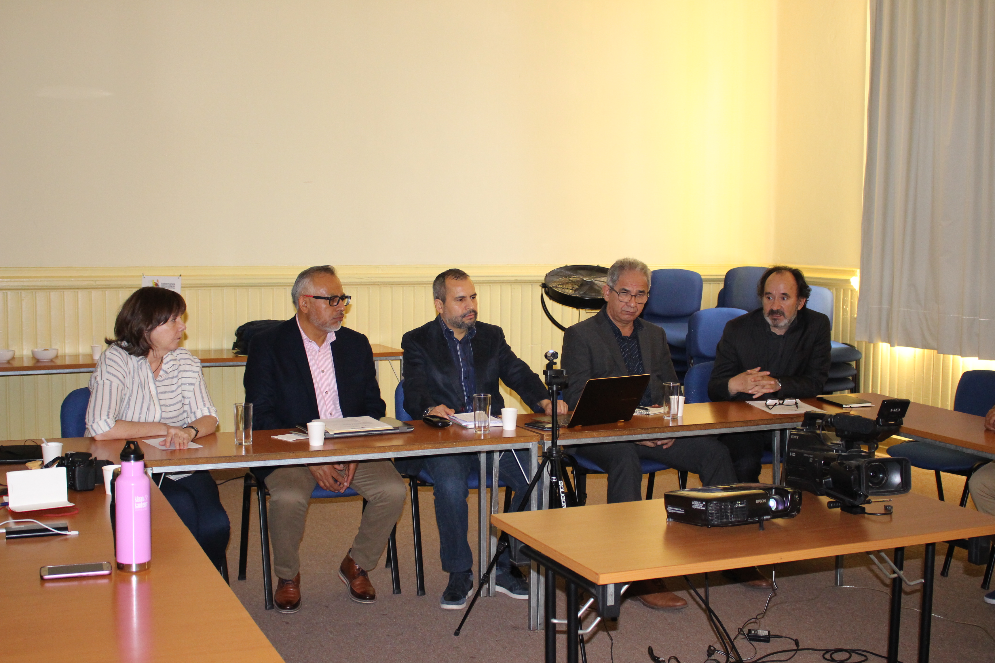 Conversatorio abordó actualidad y desafíos de la gobernanza de la investigación en Chile y América Latina