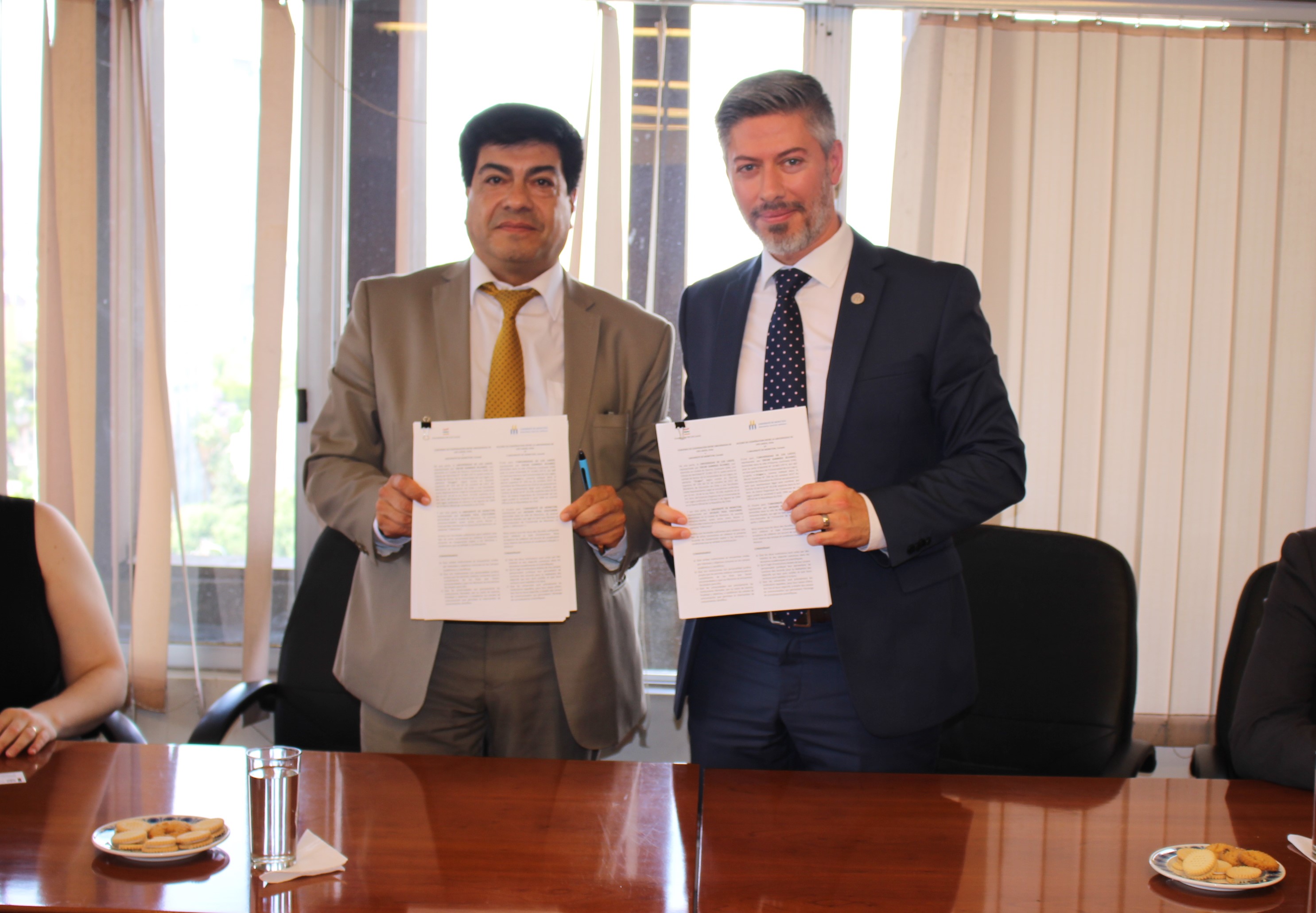 ULagos firma convenio de colaboración con la Université de Moncton, Canadá