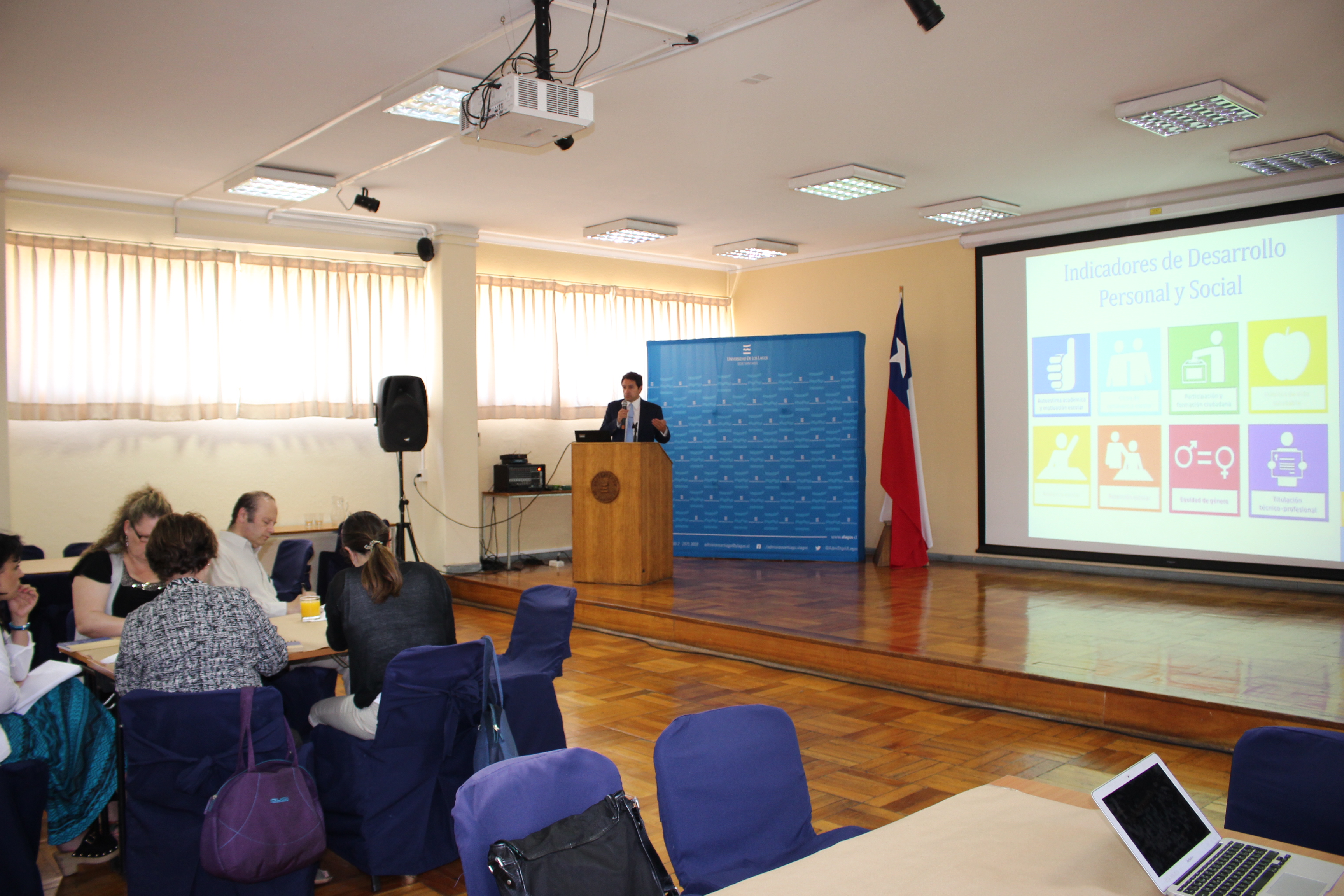 Realizan workshop sobre Indicadores de Desarrollo Personal y Social en escolares