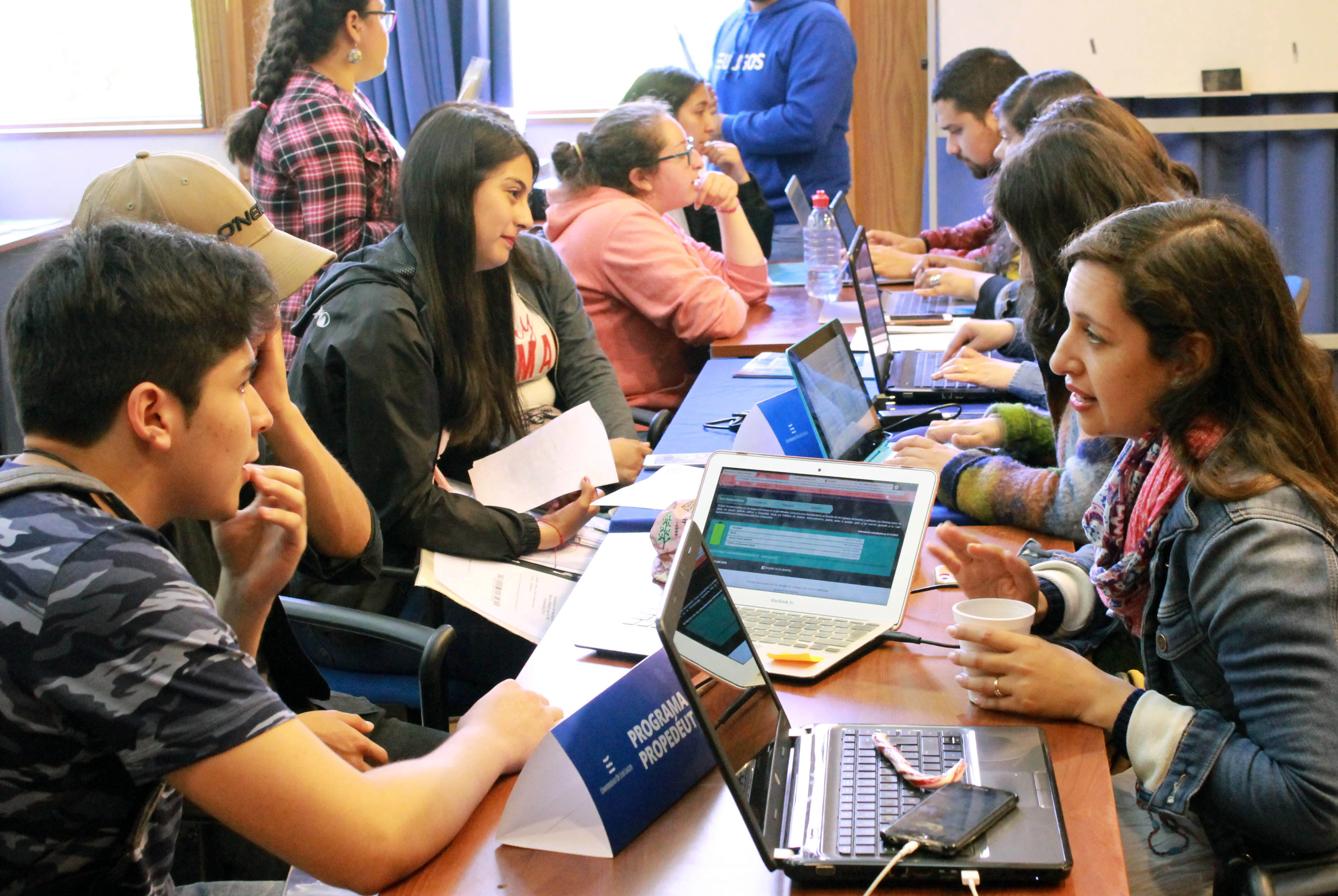 Nuevas ingenierías ULagos lideran interés en Semana del Postulante