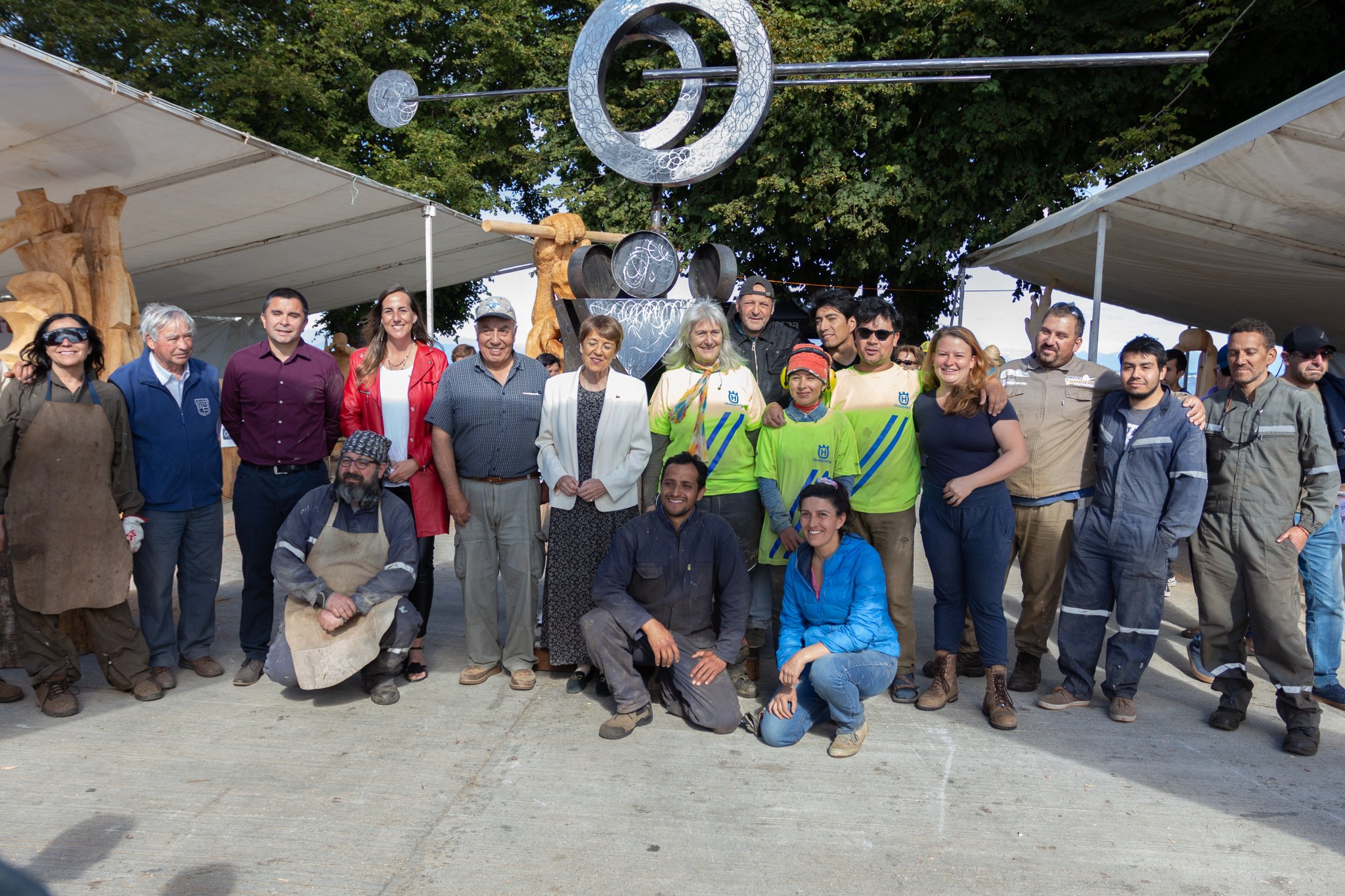 ULagos se luce en Simposio Internacional de Escultura en Llanquihue