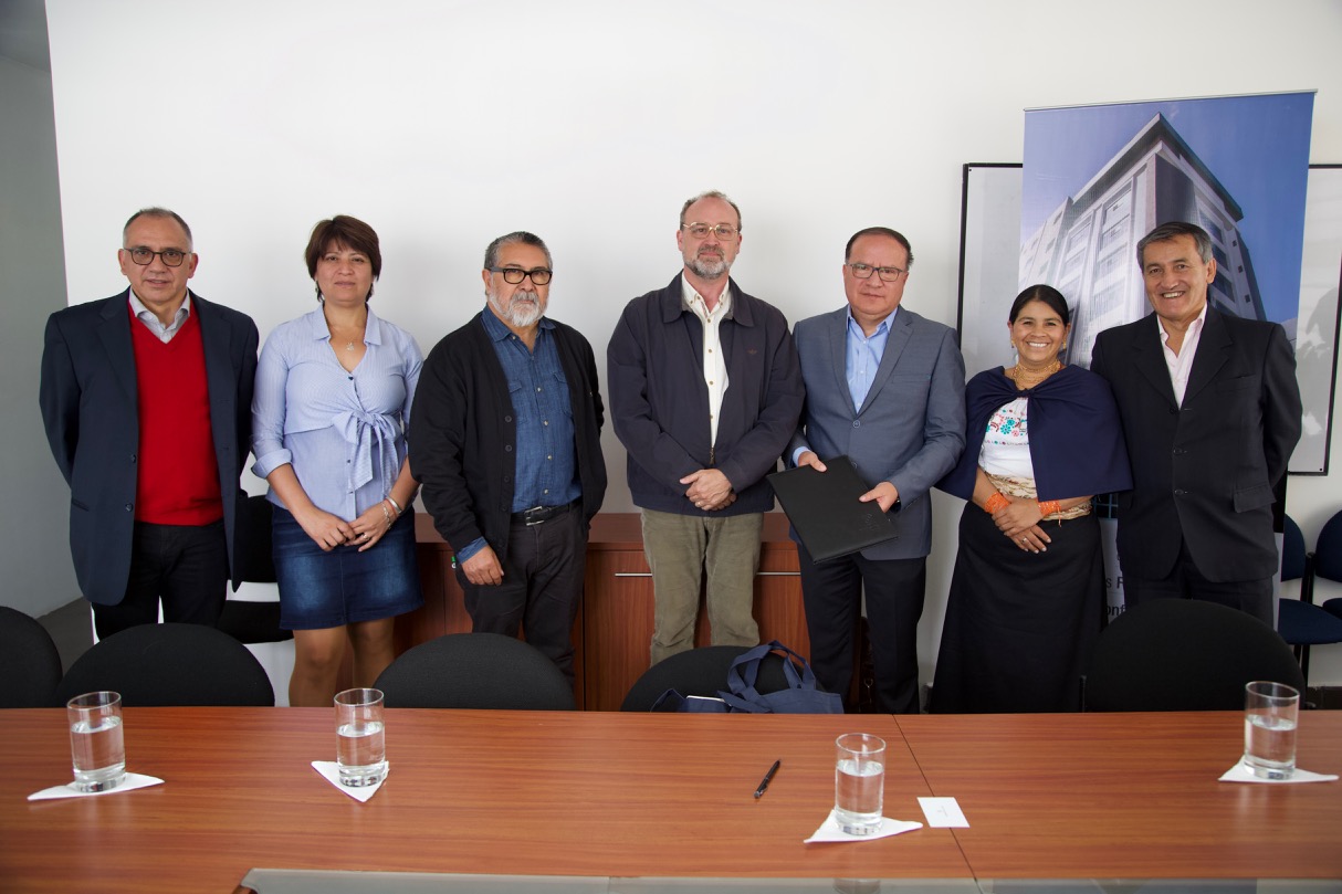 Académicos ULagos se nutren de experiencias en Ecuador
