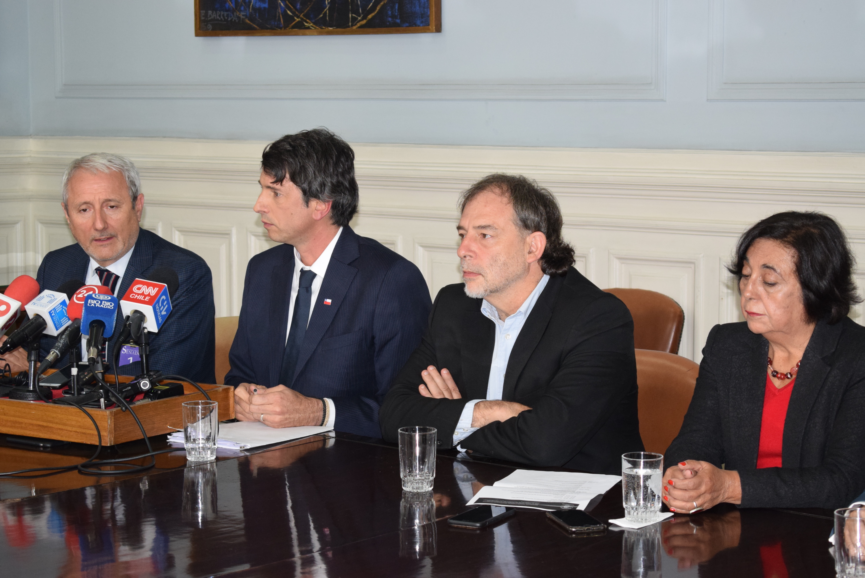 Vicerrectores de Investigación del Cruch asisten a sesión especial en el Senado