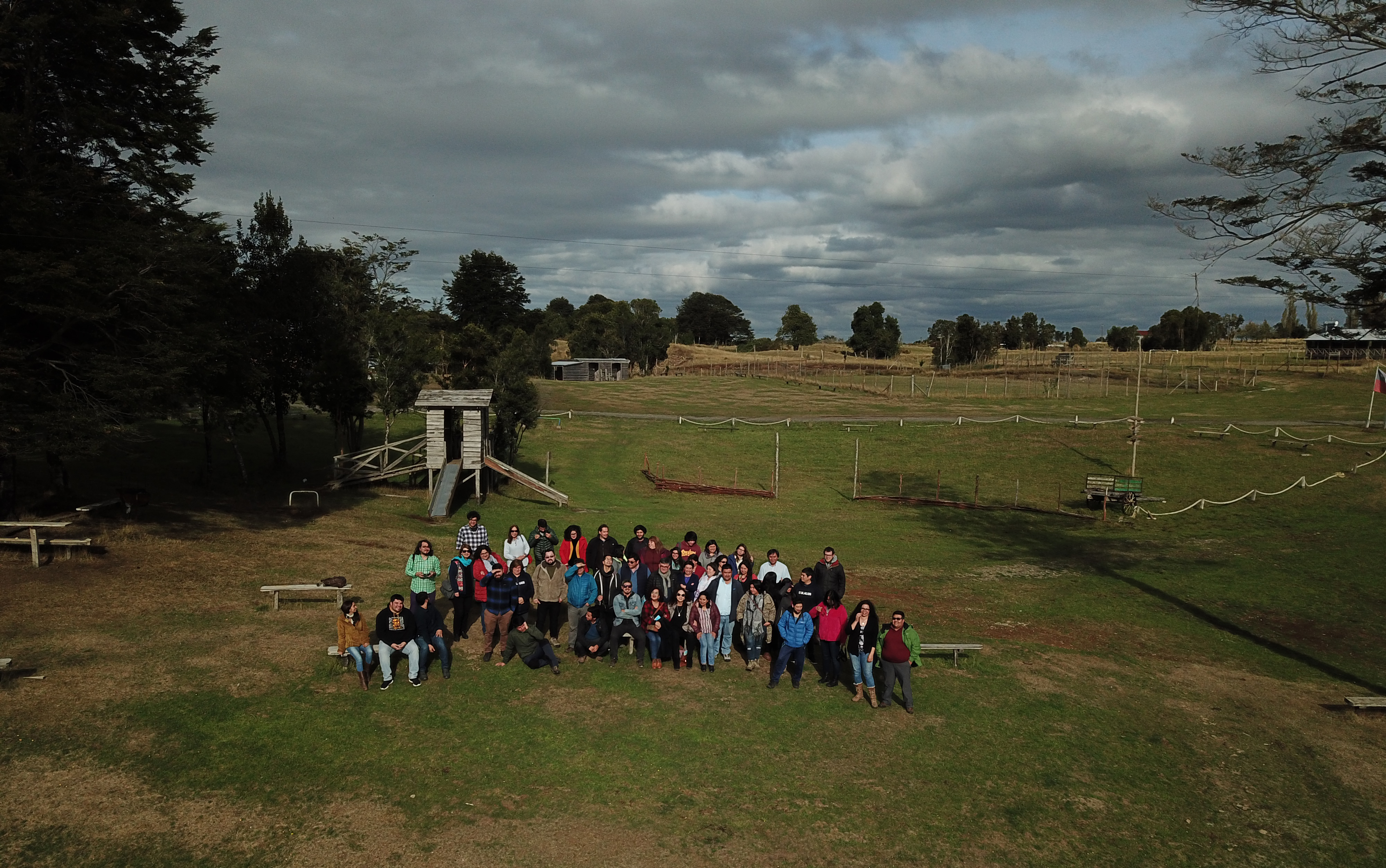 Funcionarias/os de Chiloé de la Universidad de Los Lagos realizan Taller de ambiente laboral
