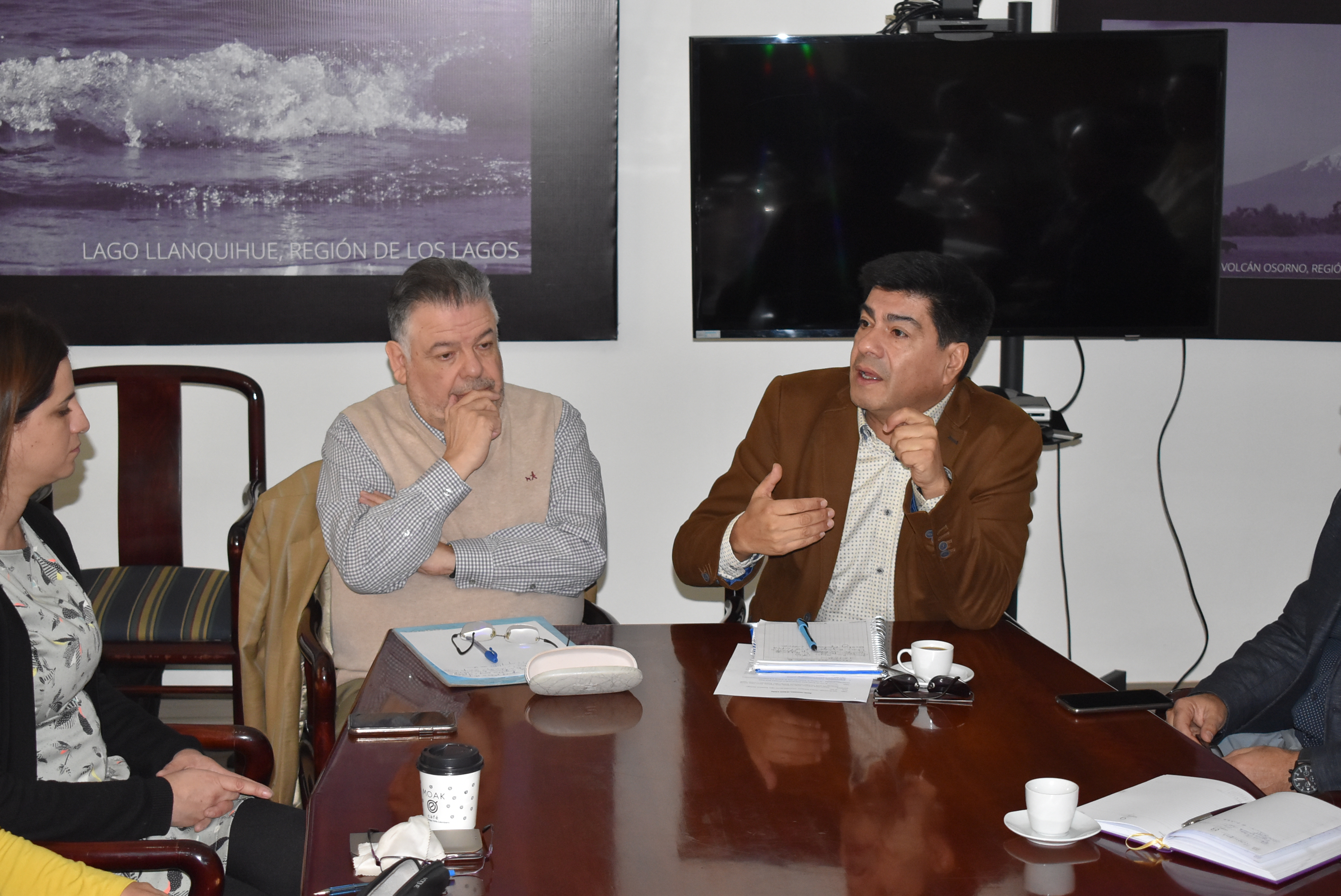 Rector Garrido potencia actividades del Instituto Interuniversitario de Investigación Educativa (IESED)