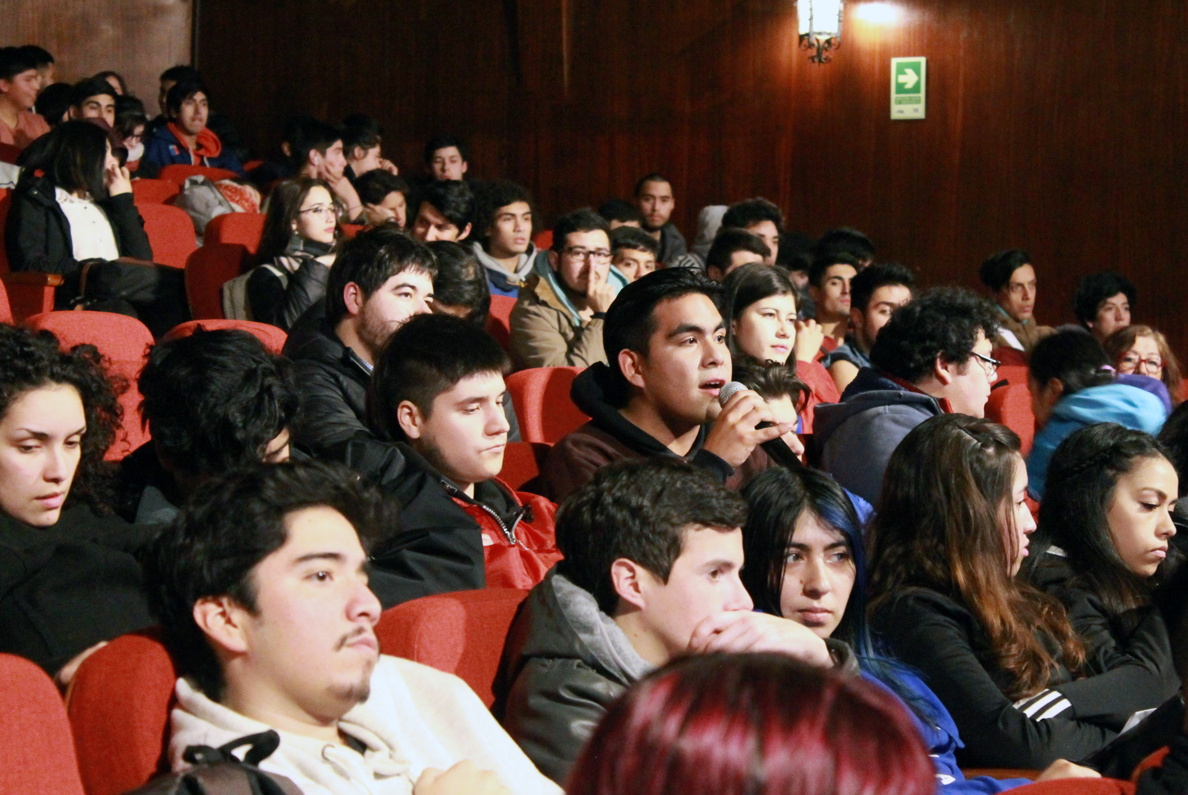 ULagos lidera masivo encuentro por cambios curriculares del Mineduc