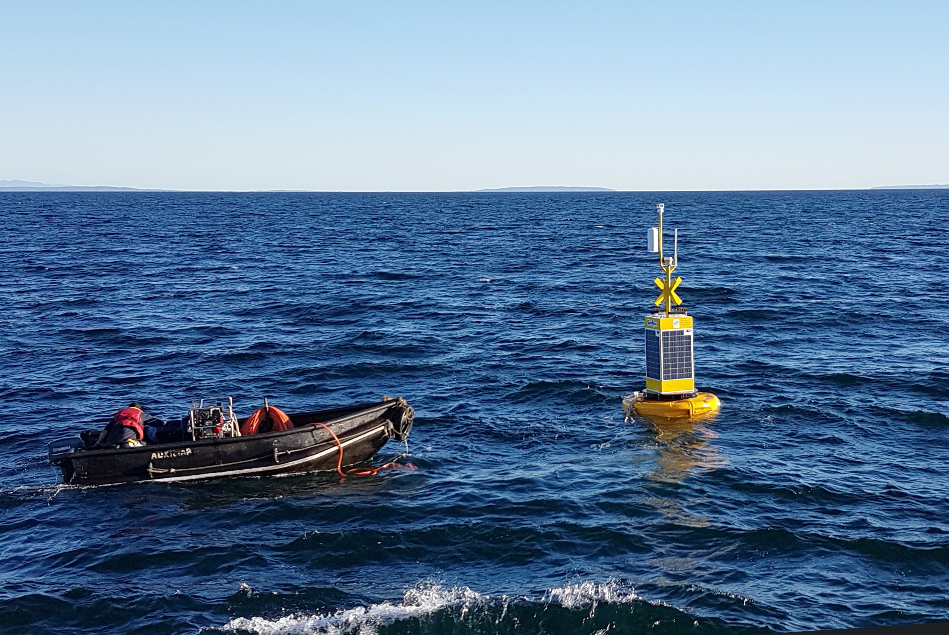 Boya oceanográfica del Centro i~mar cumple dos años monitoreando el Seno Reloncaví