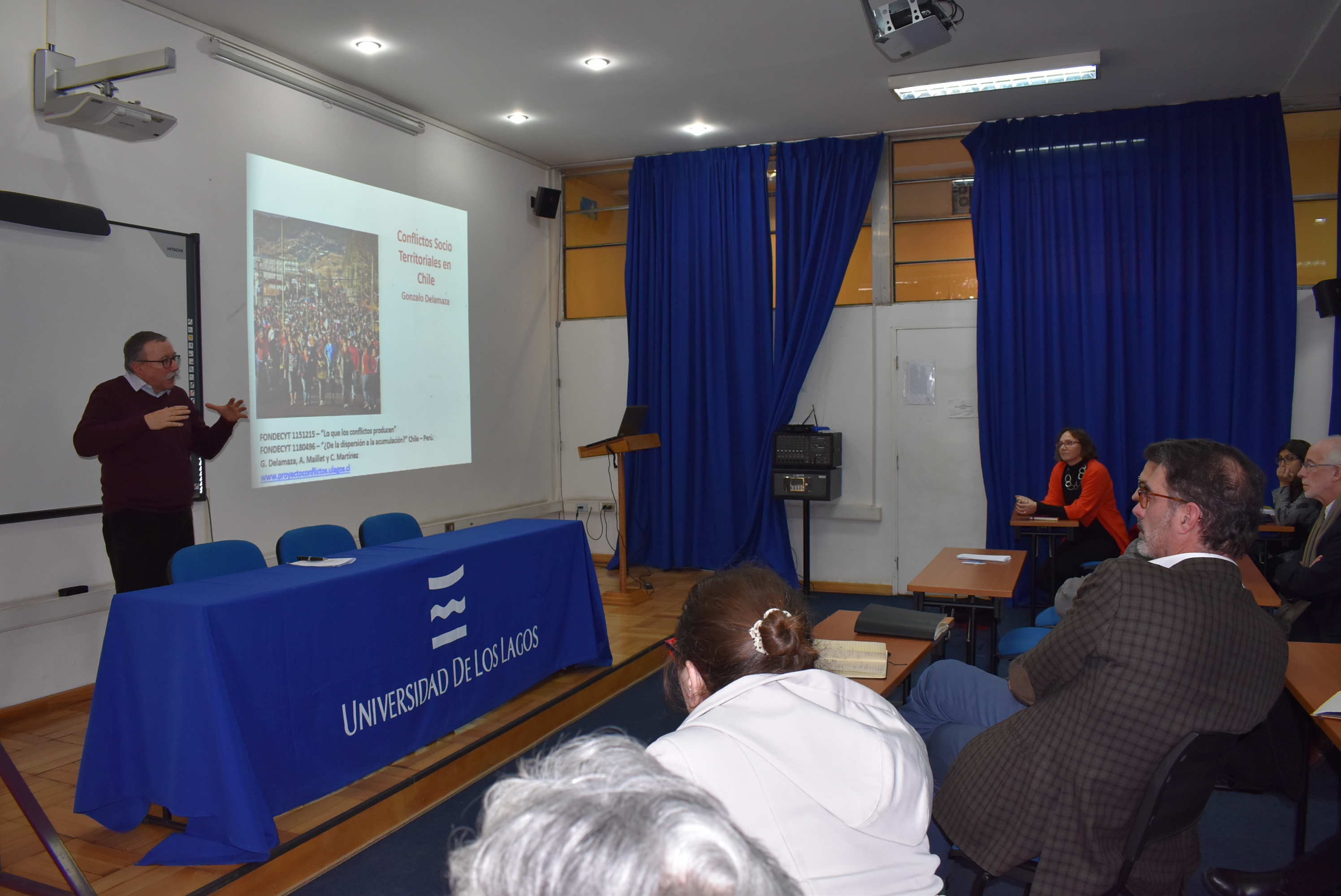 Taller abordó experiencias de estrategias multi-actor en conocidos conflictos entre empresas y comunidades