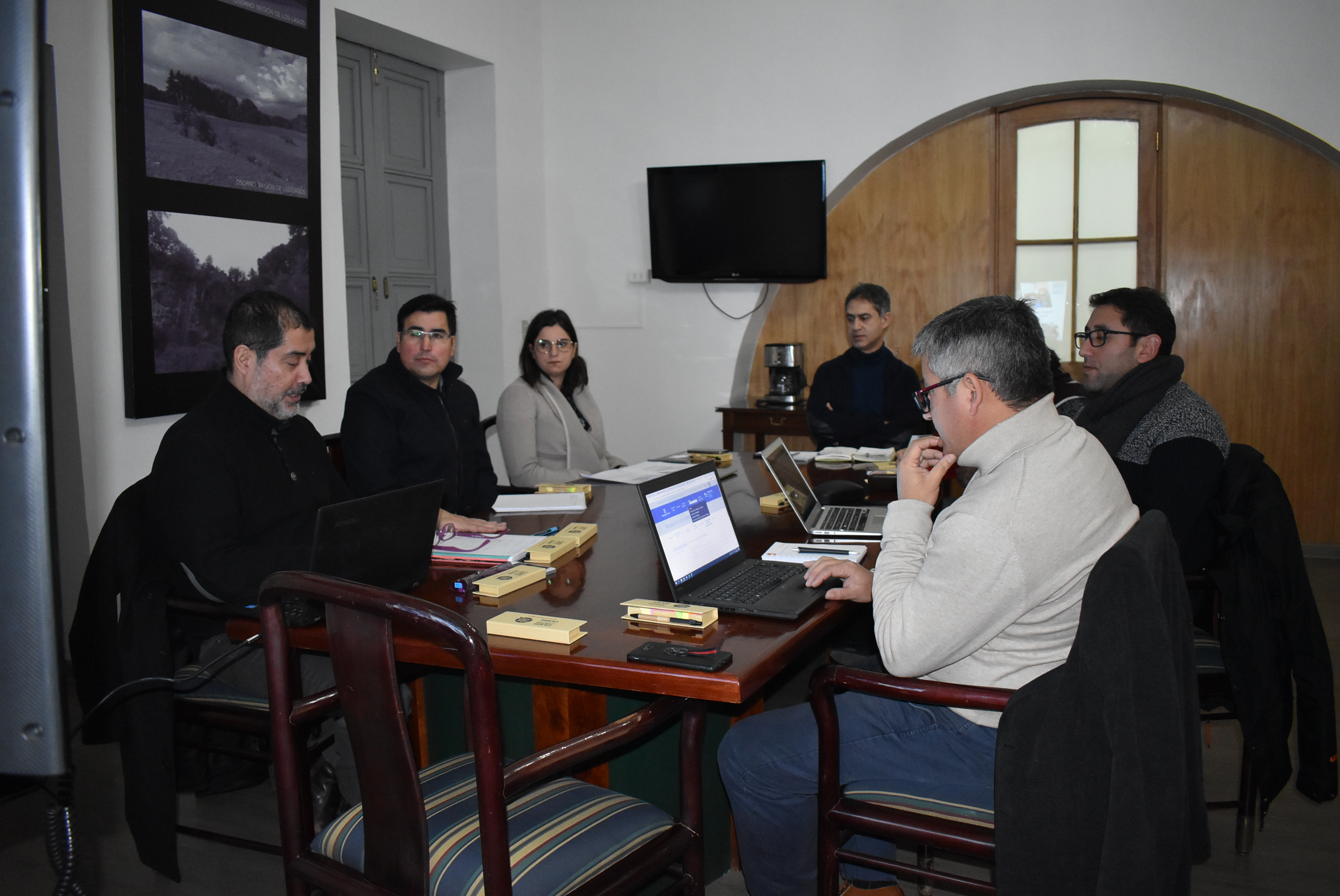 Constituyen Comité de Autoevaluación en la Sede Santiago