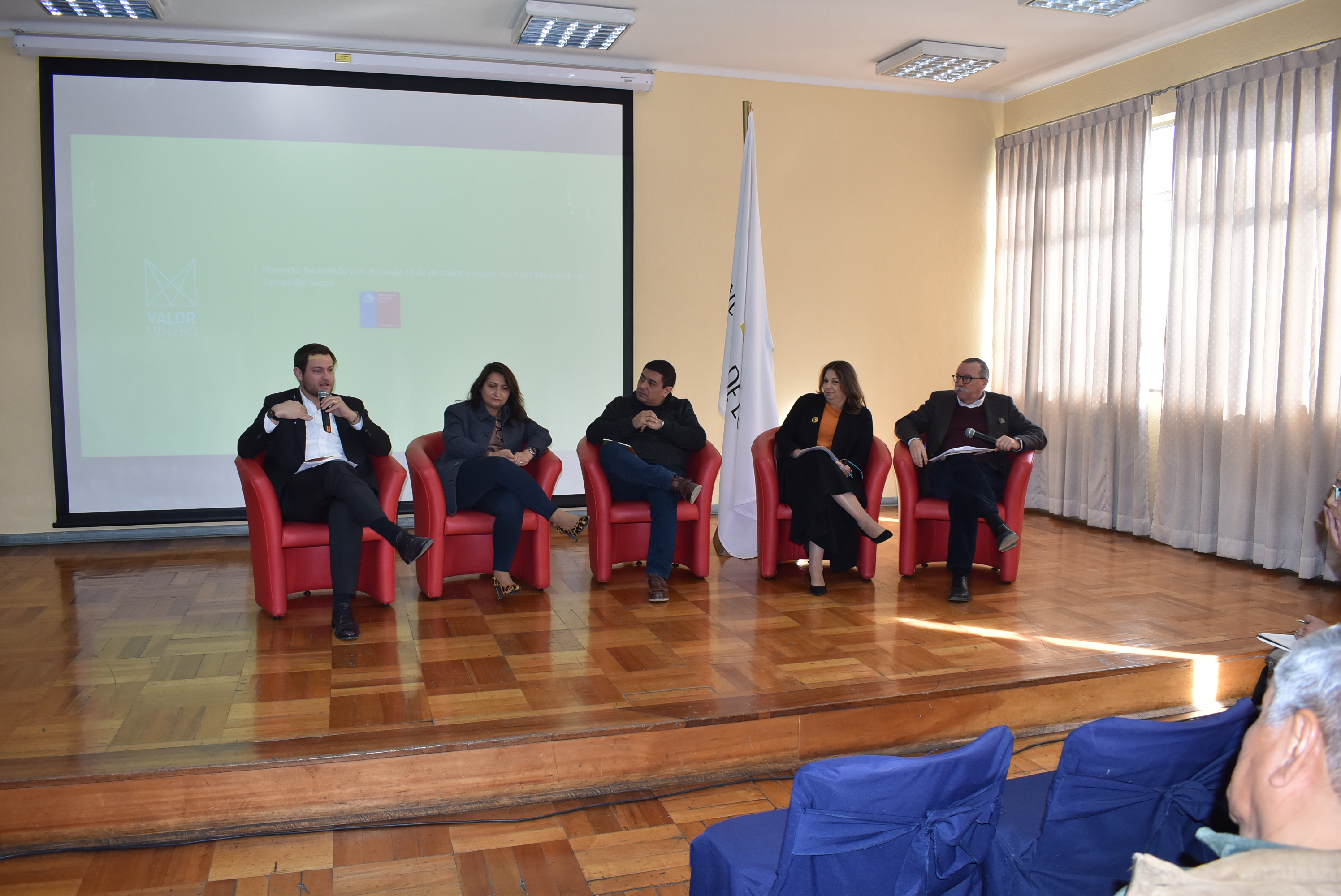 Seminario entregó resultados de estrategias multi-actor en conflictos territoriales de las regiones Metropolitana y de Coquimbo