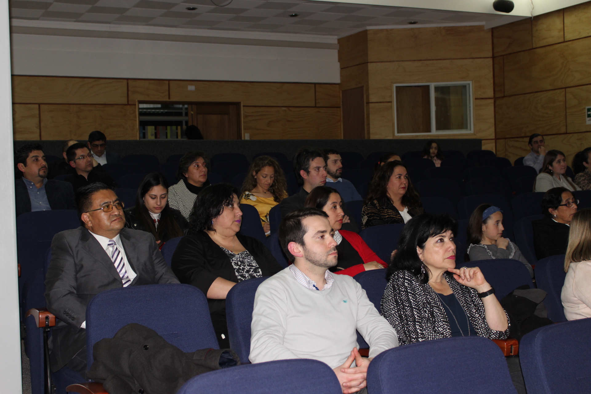 Profesionales de la formación técnica son habilitados en competencias docentes
