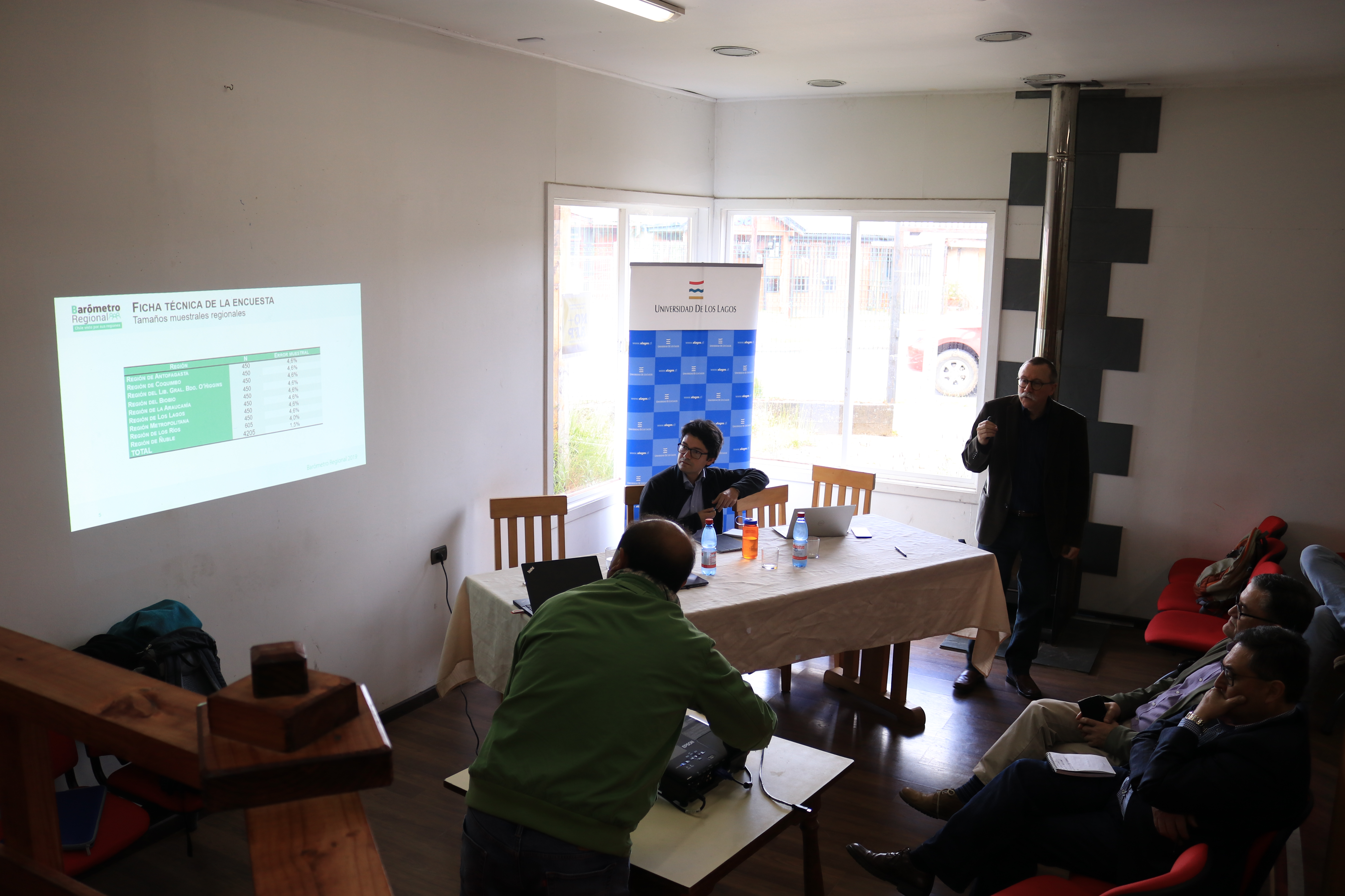 Barómetro regional entrega resultados en Castro