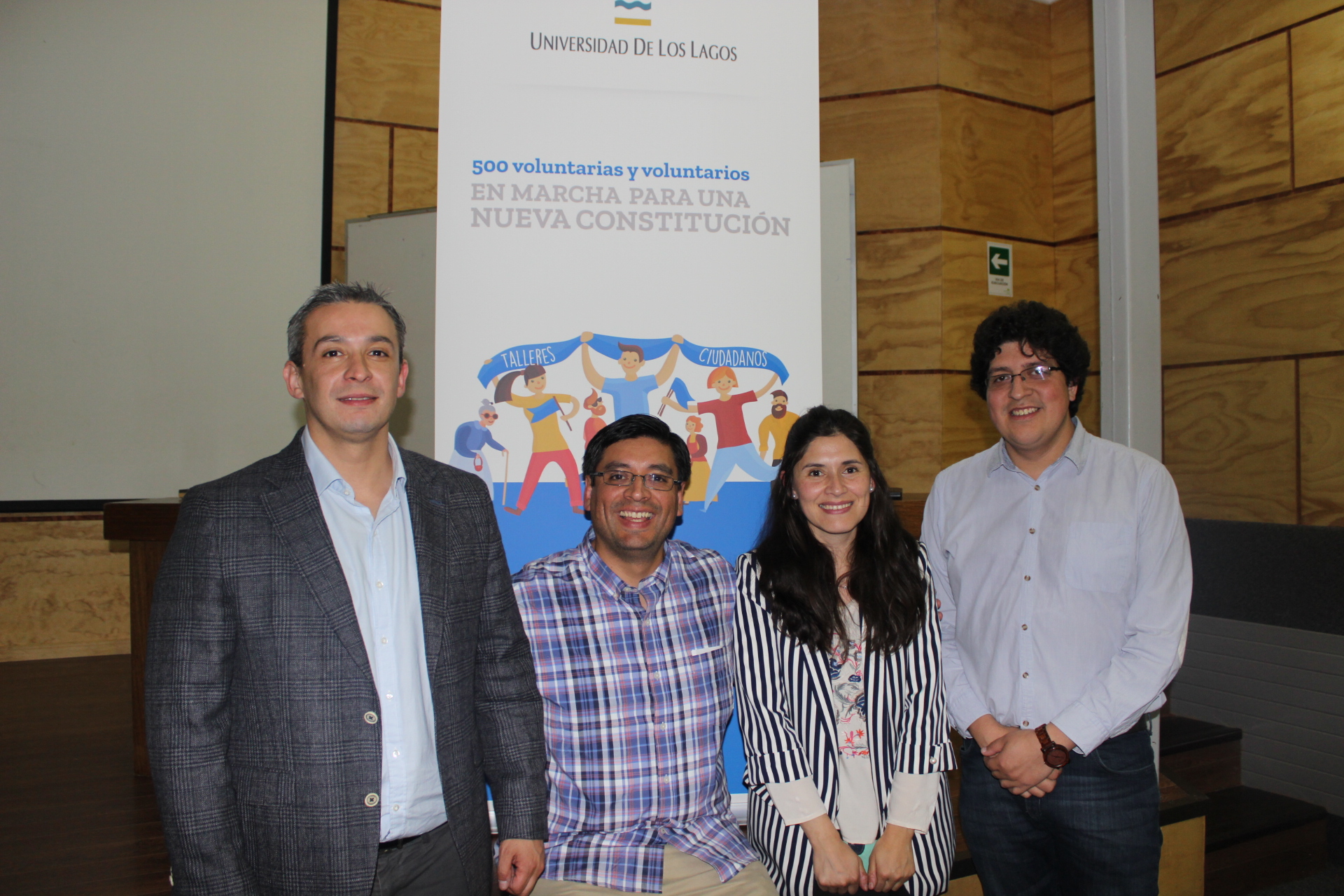 Comenzó la capacitación de los 500 voluntarios para el plebiscito de abril