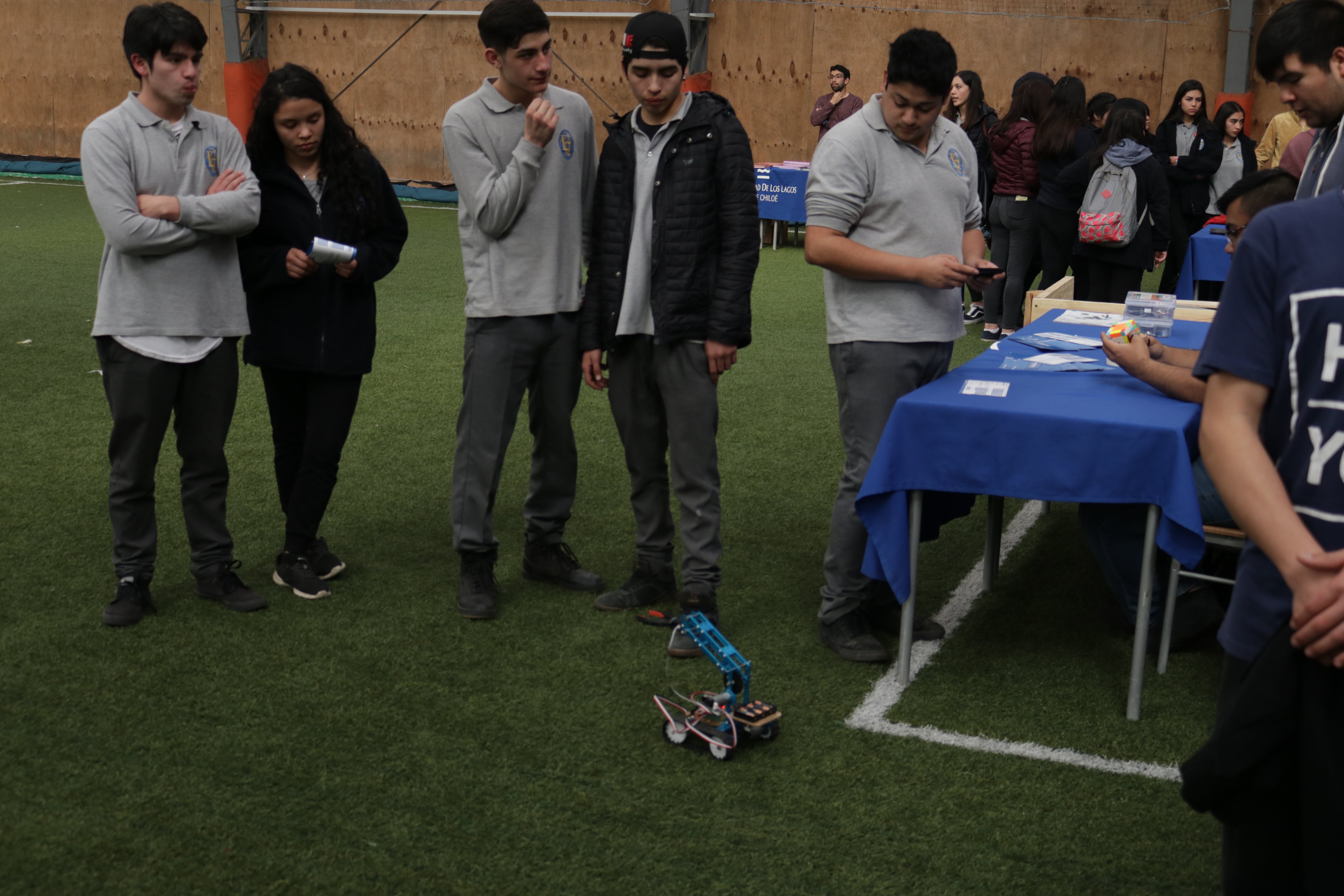 TÉCNICO UNIVERSITARIO EN INFORMÁTICA:  APRENDIENDO CON LA TECNOLOGÍA