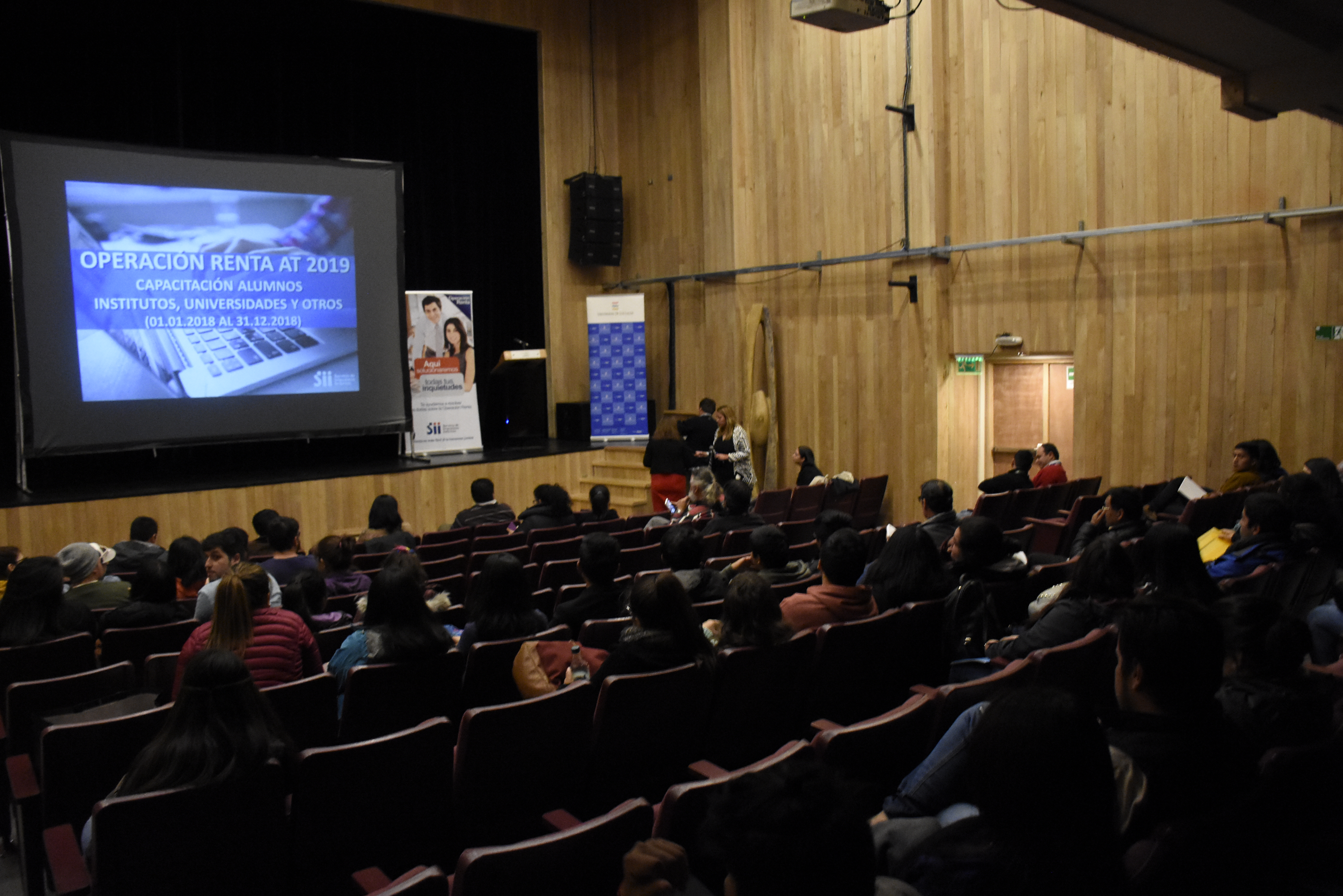 TÉCNICO UNIVERSITARIO EN ADMINISTRACIÓN DE EMPRESAS:  FOMENTANDO EL EMPRENDIMIENTO