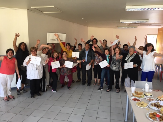 49 usuarios PRAIS participaron en proyecto de Vinculación con el Medio de Kinesiología