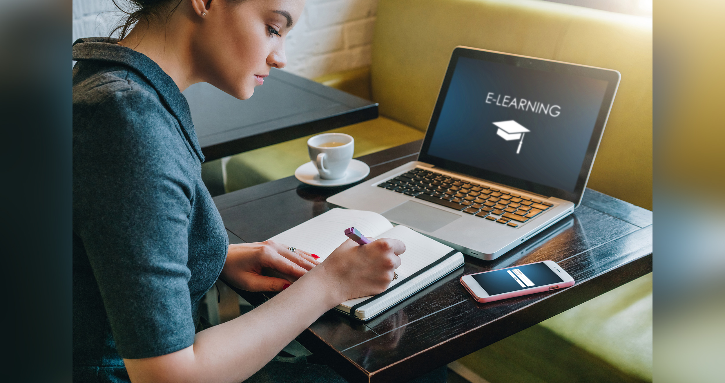 Ciclo de conferencias sobre la transformación digital en la educación inició con los desafíos post pandemia para las universidades públicas