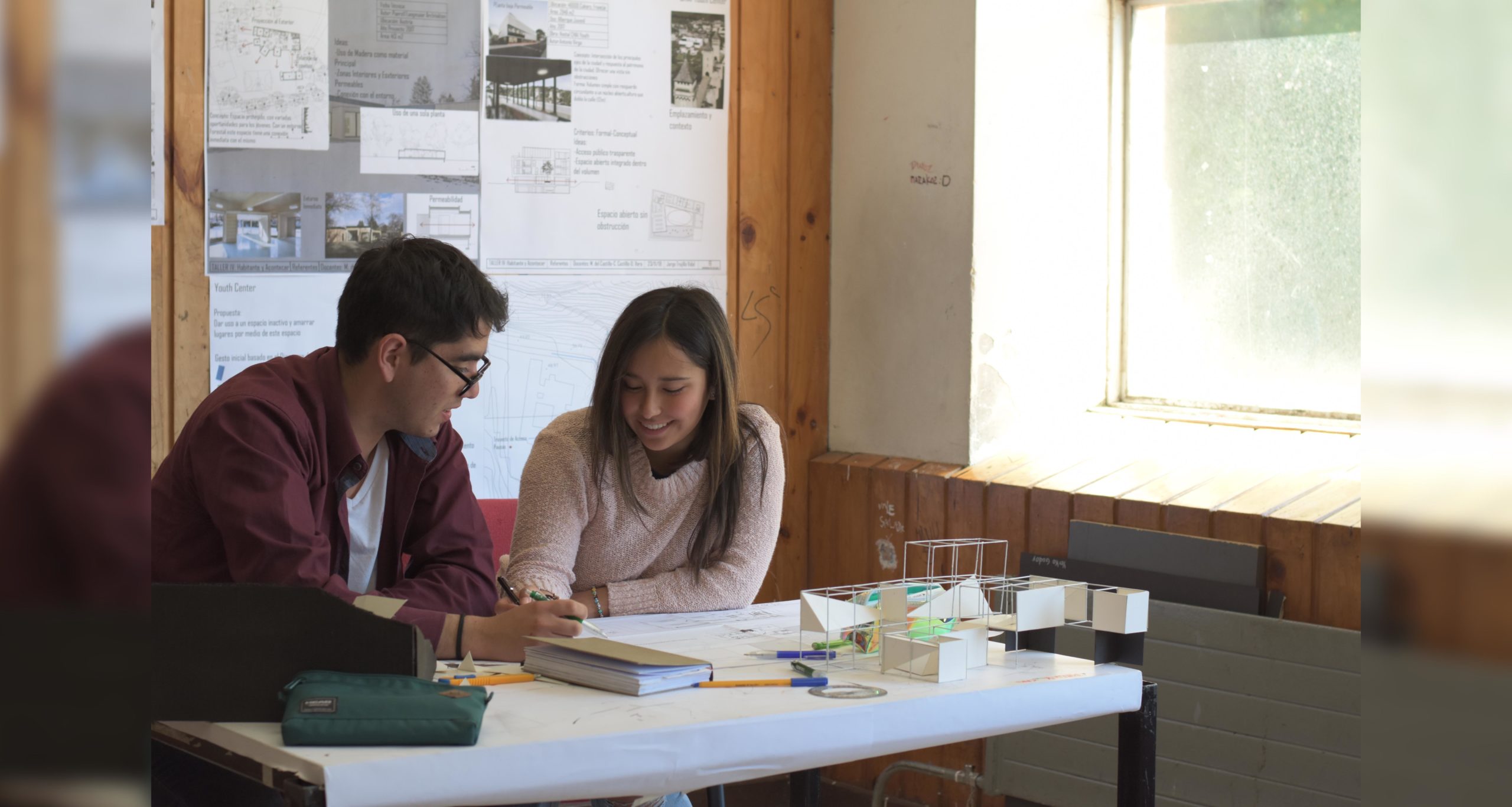 Académico sostiene que la nueva Constitución debe garantizar el derecho a la educación