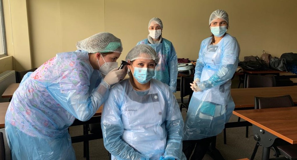 Estudiantes de Fonoaudiología ULagos aprenden en laboratorios presenciales