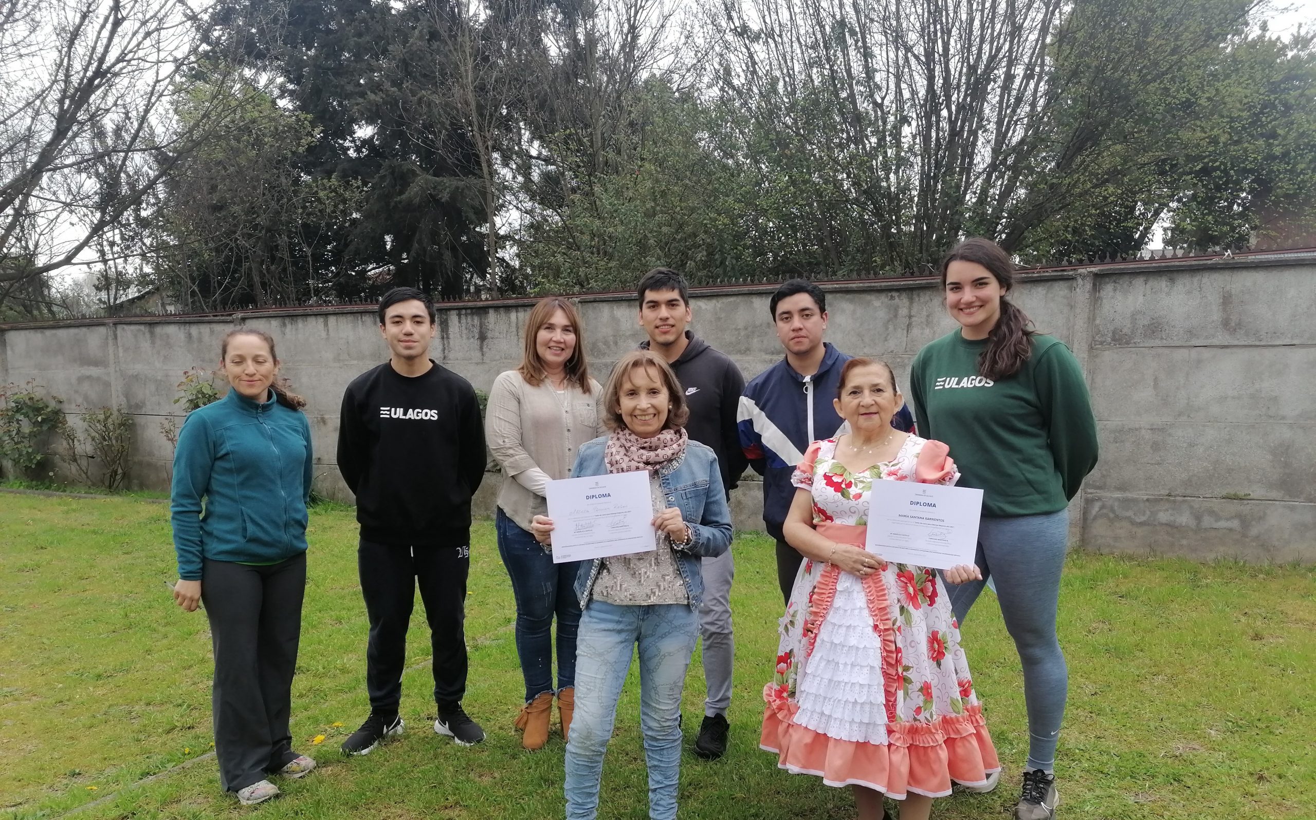 Adultos mayores certifican su trabajo realizado con estudiantes de Pedagogía en Educación Física