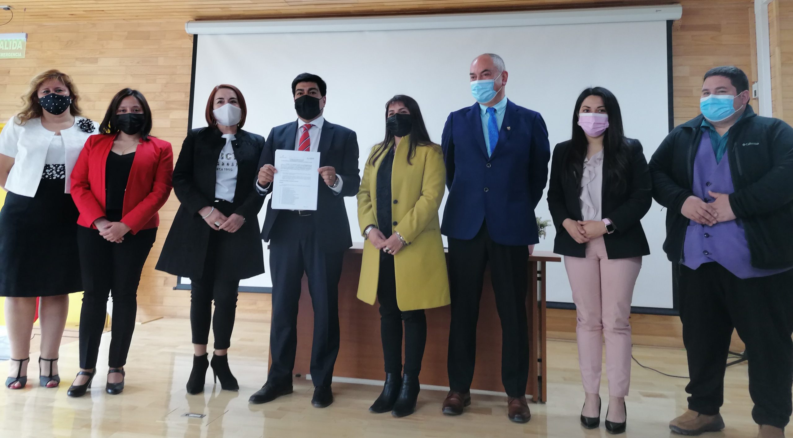 ULagos establece convenio de colaboración con Red de Establecimientos Educacionales de Chiloé y Palena