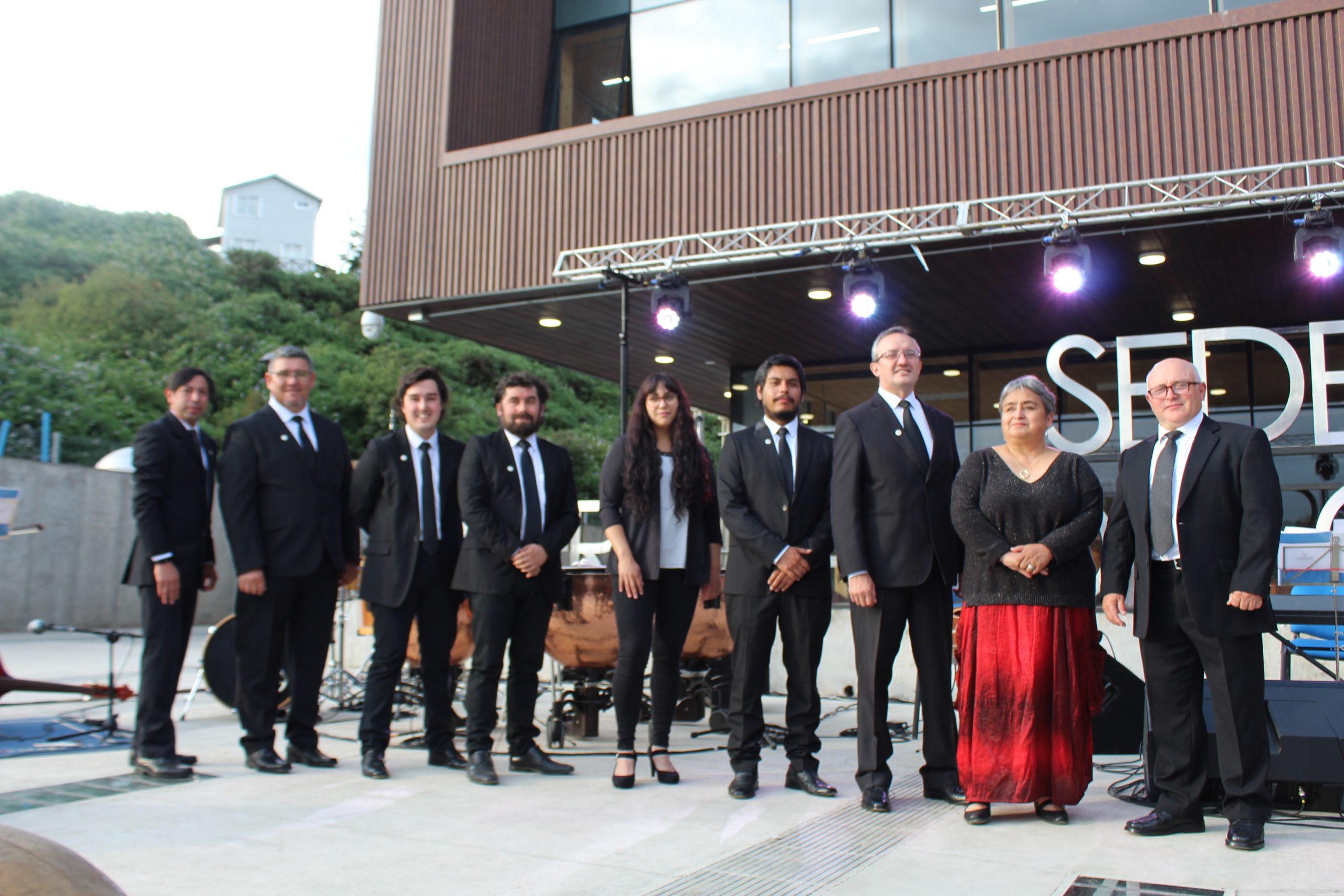 Universidad de Los Lagos ofreció conmovedor concierto y recital poético en Castro