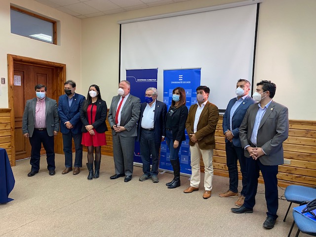 ULagos y UFRO firman alianza de trabajo colaborativo