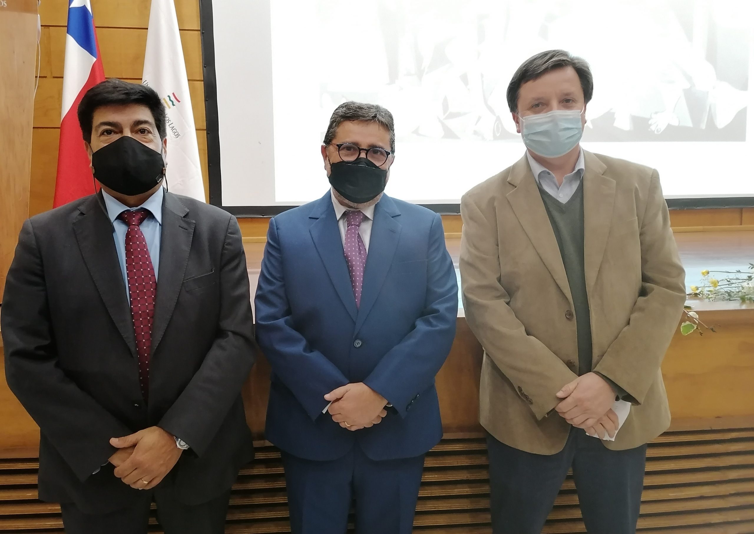 Carrera de Derecho ULagos inaugura su año académico dialogando sobre el proceso constituyente