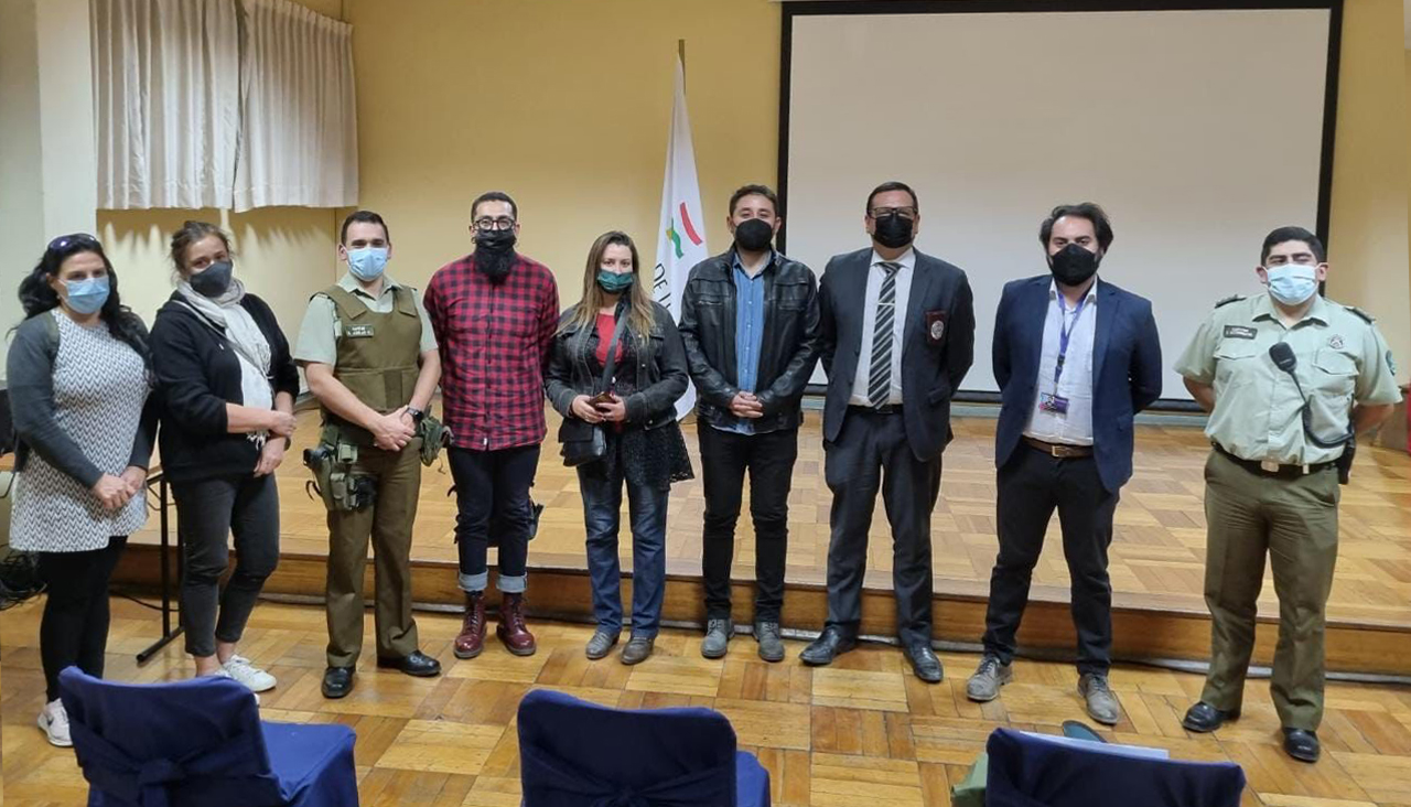 Encuentro organizado por la ULagos abordó denuncias de inseguridad de estudiantes, funcionarios/as y vecinos en el Barrio República