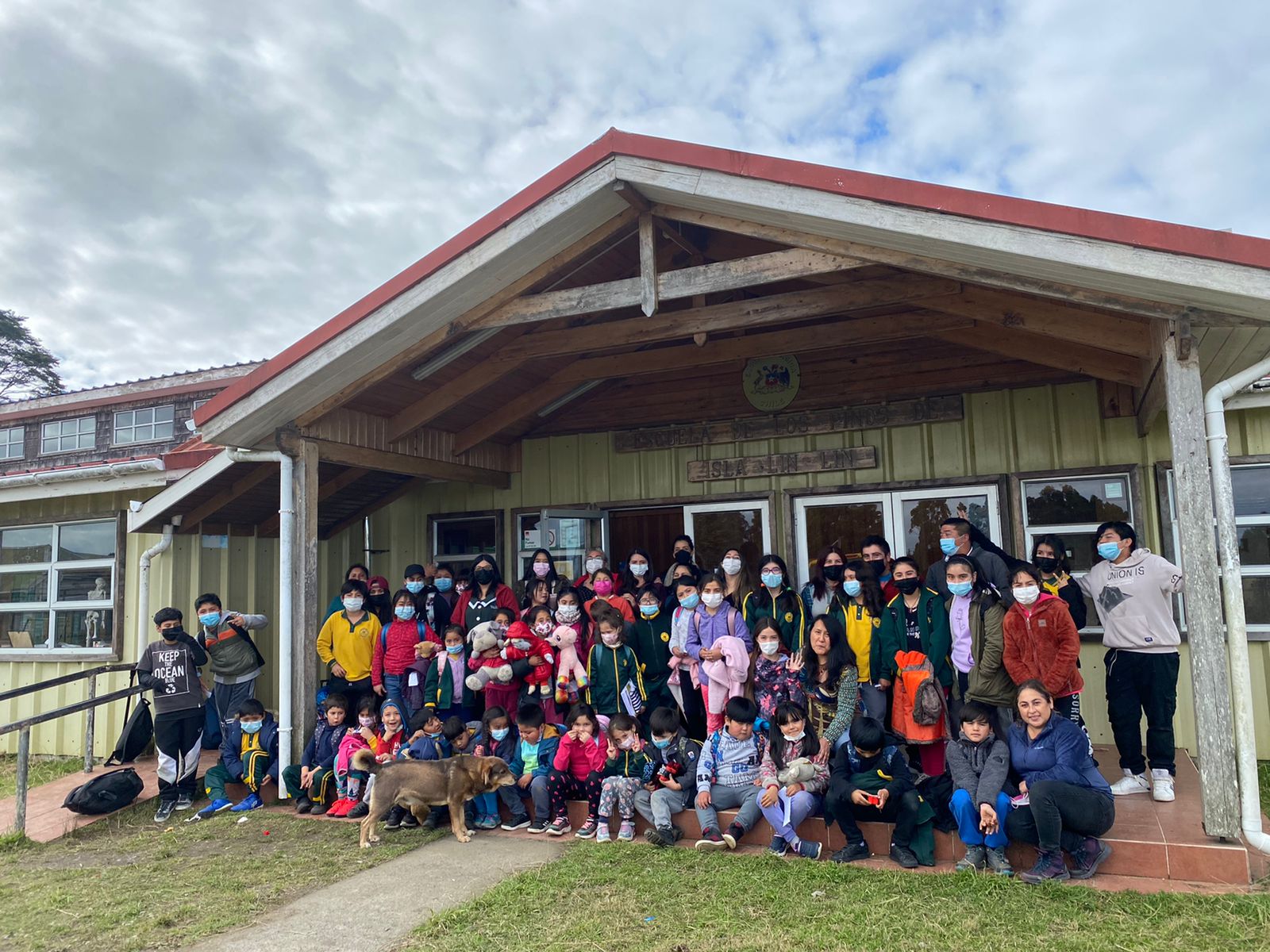 Comunidad ULagos participa de congreso internacional de educación artística en Chiloé