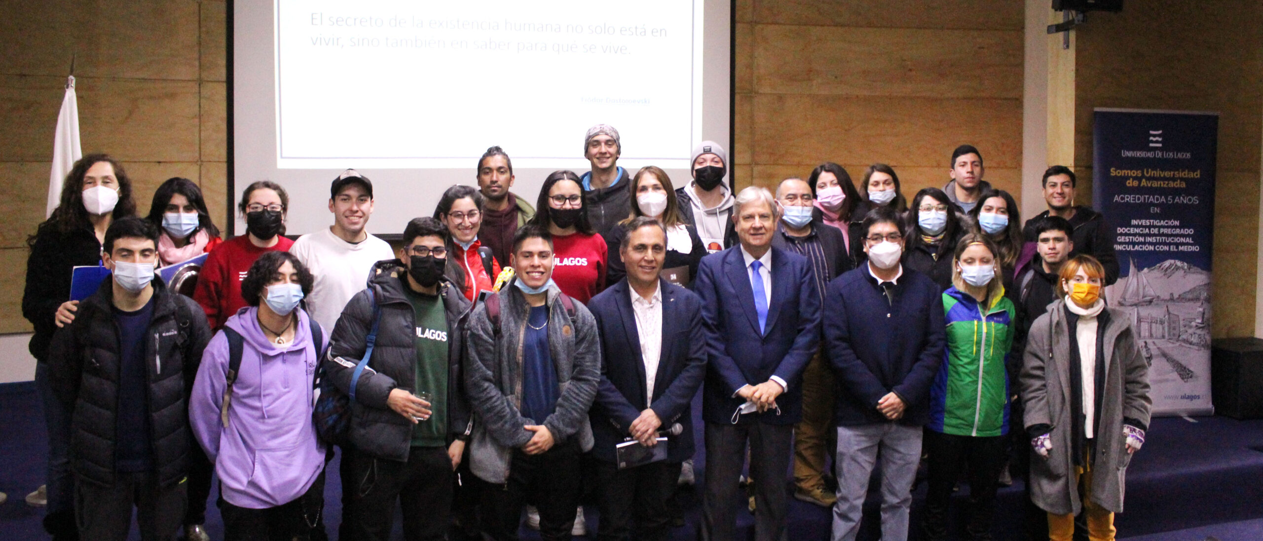 Departamento Ciencias de la Actividad Física incentiva la investigación con importante seminario