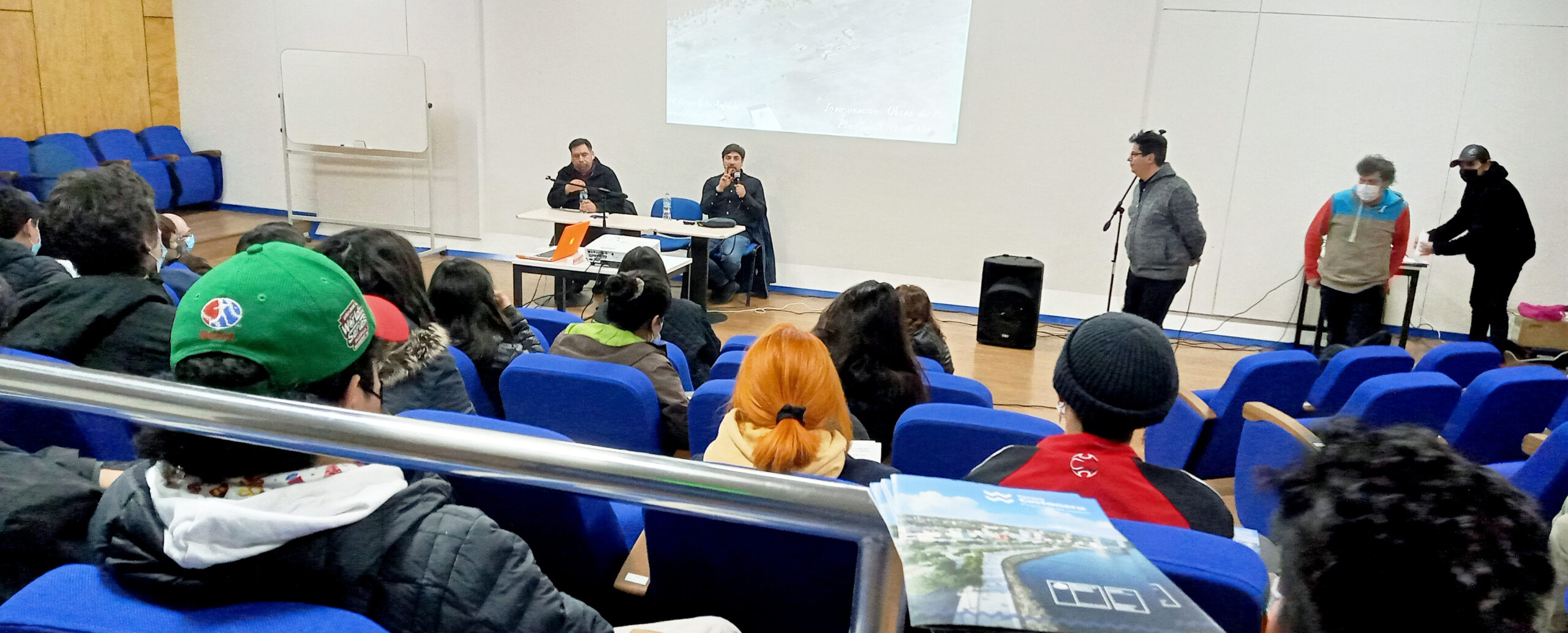 Estudiantes de Arquitectura conocen proyecto de Parque Urbano Costanera