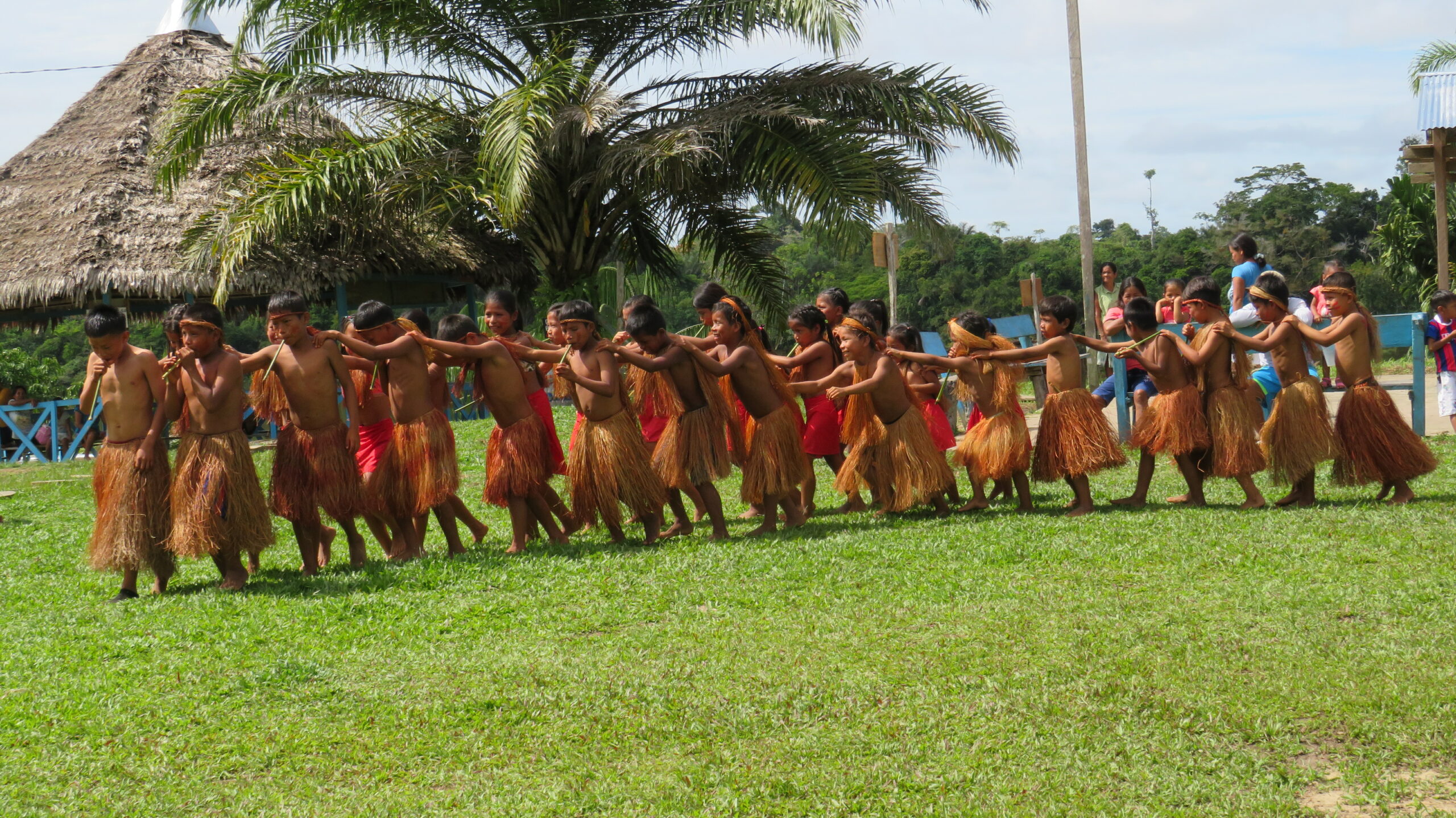 Académico ULagos realiza maravillosa pasantía en el Amazonía de Perú
