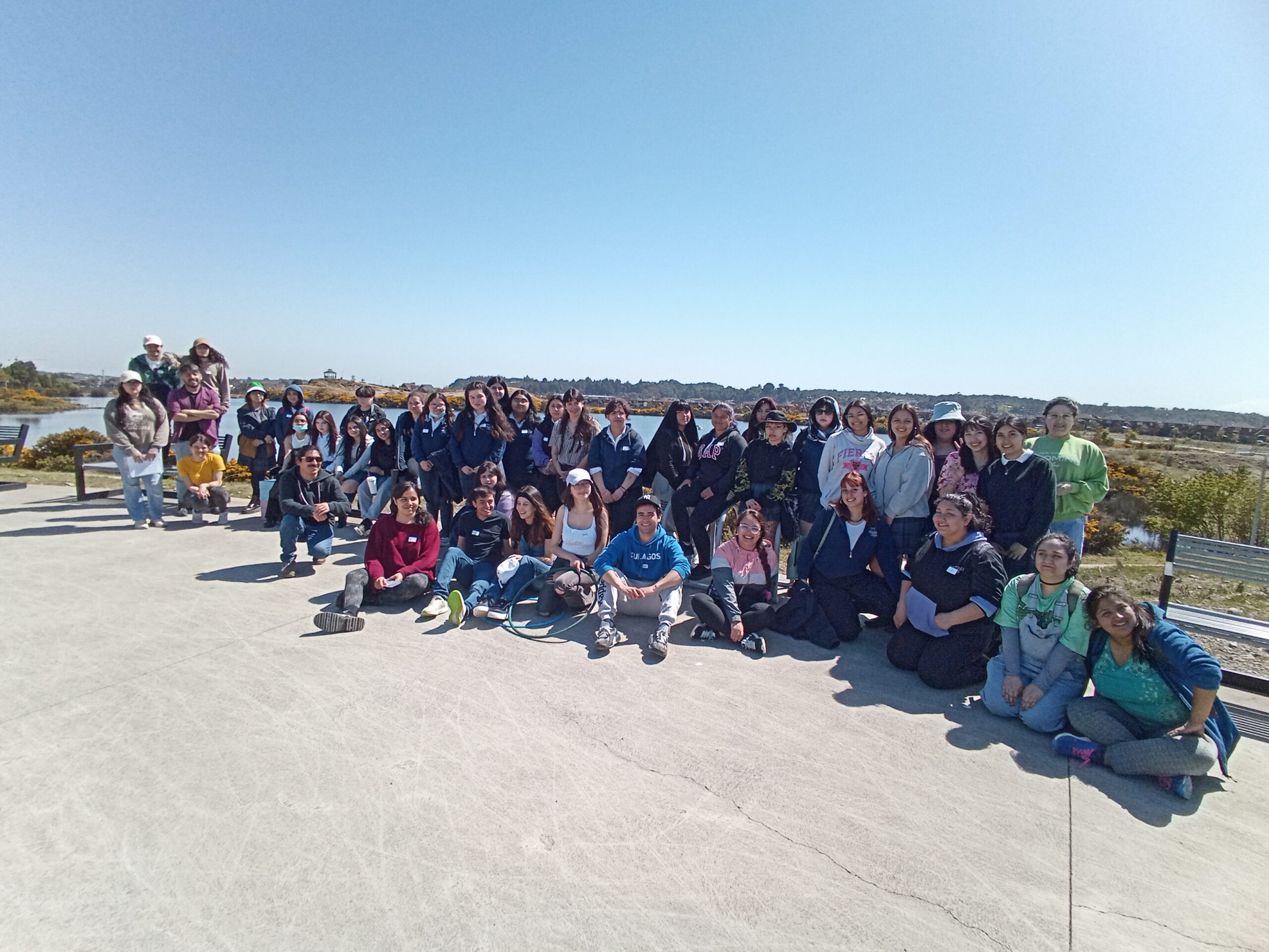 Estudiantes de Ingeniería Ambiental rescatan valor de los humedales junto a escolares