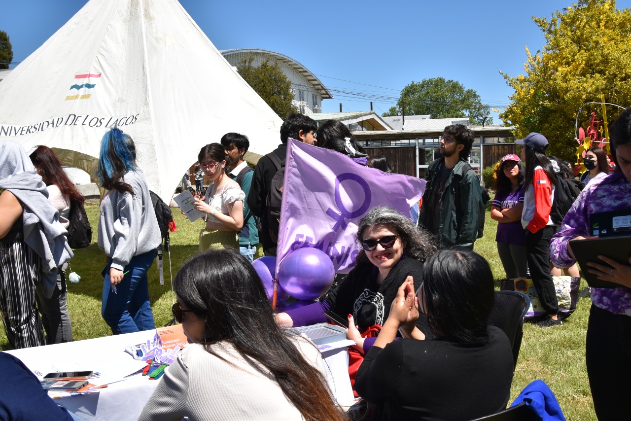 Gran asistencia en jornada de acción por la No Violencia contra las mujeres
