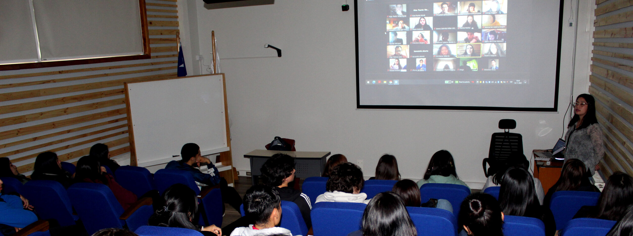 Kinesiología realiza webinar inter campus sobre Neurorrehabilitación