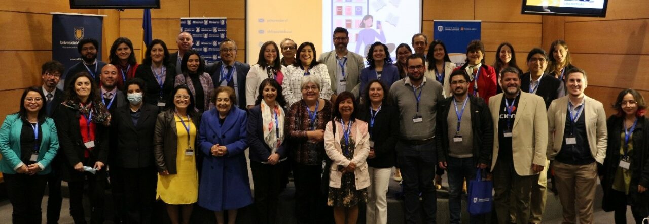 Dirección de Bibliotecas participa en seminarios sobre ciencia abierta