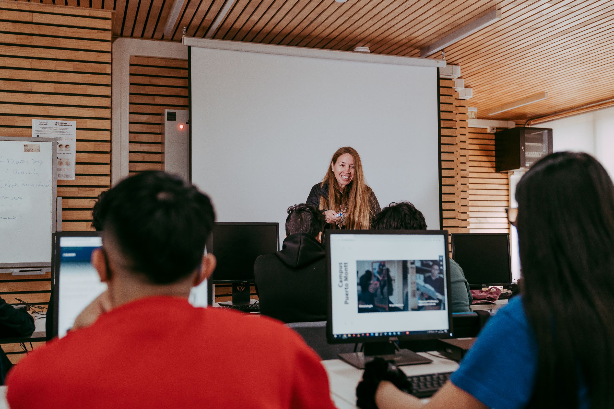 Capacitan a comunidades escolares para mediar ante posibles conflictos