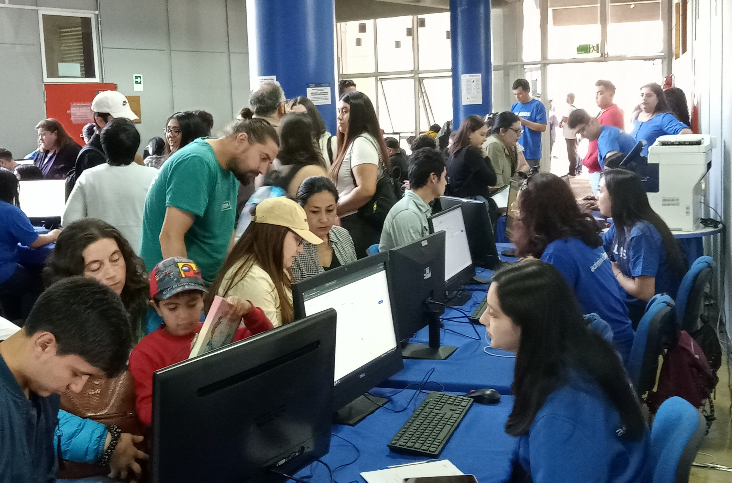 Con postulación histórica la ULagos lleva a cabo su proceso de matrícula 2023