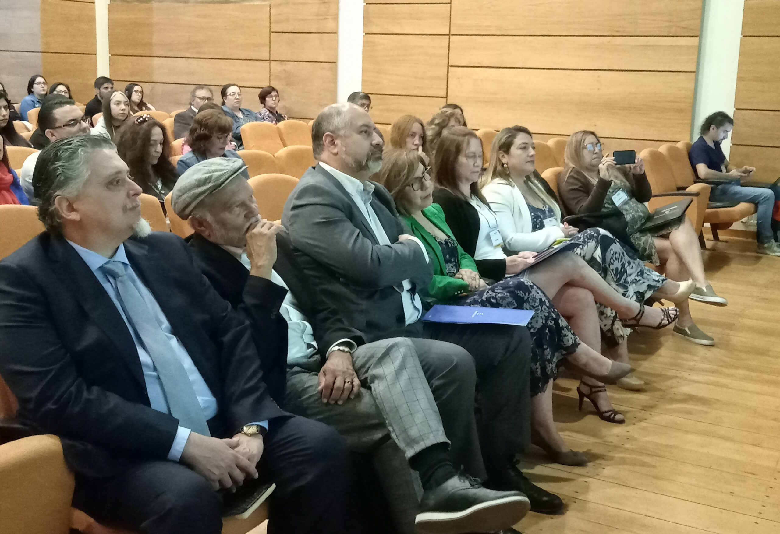 ULagos lleva a cabo exitoso congreso nacional e internacional Inveduc 2023
