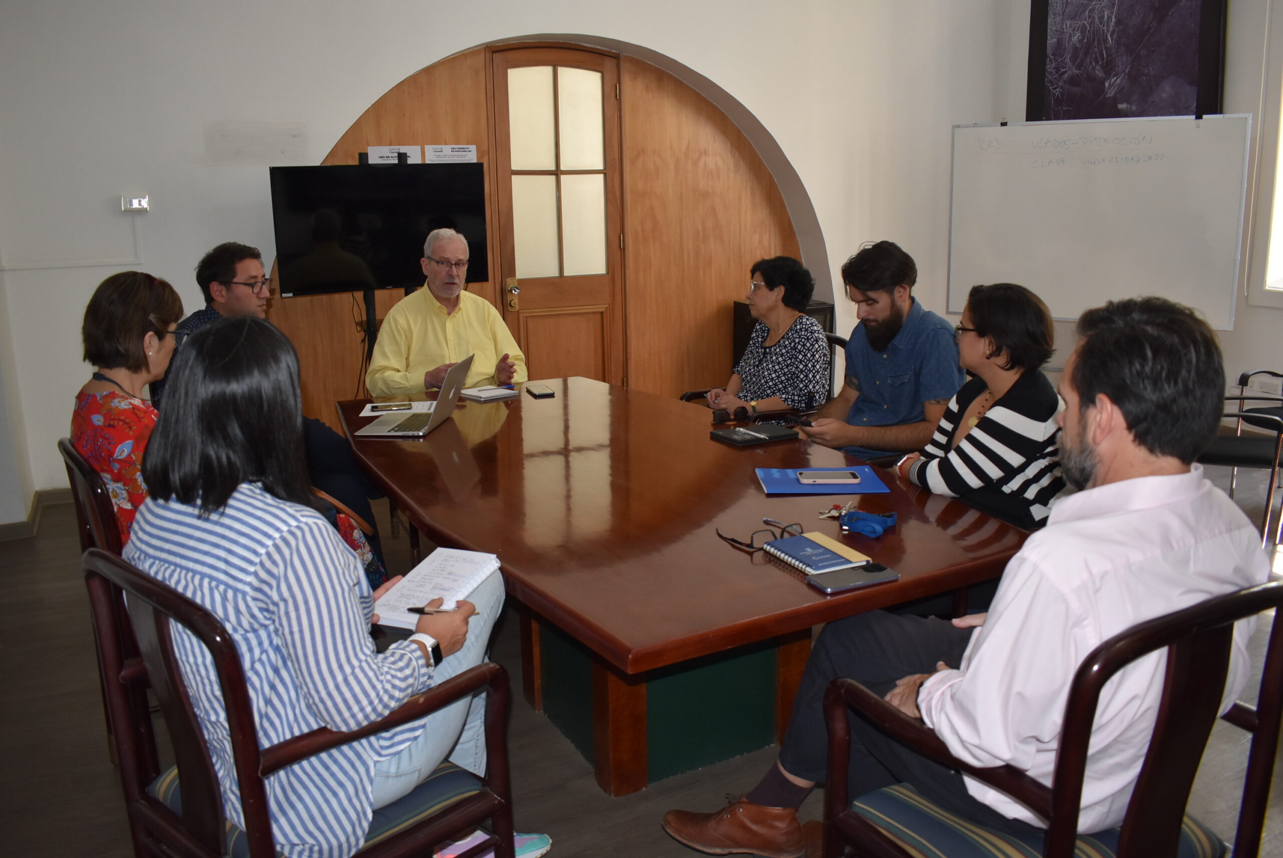 Autoridades iniciaron ciclo de reuniones con orientadores/as de colegios de Santiago
